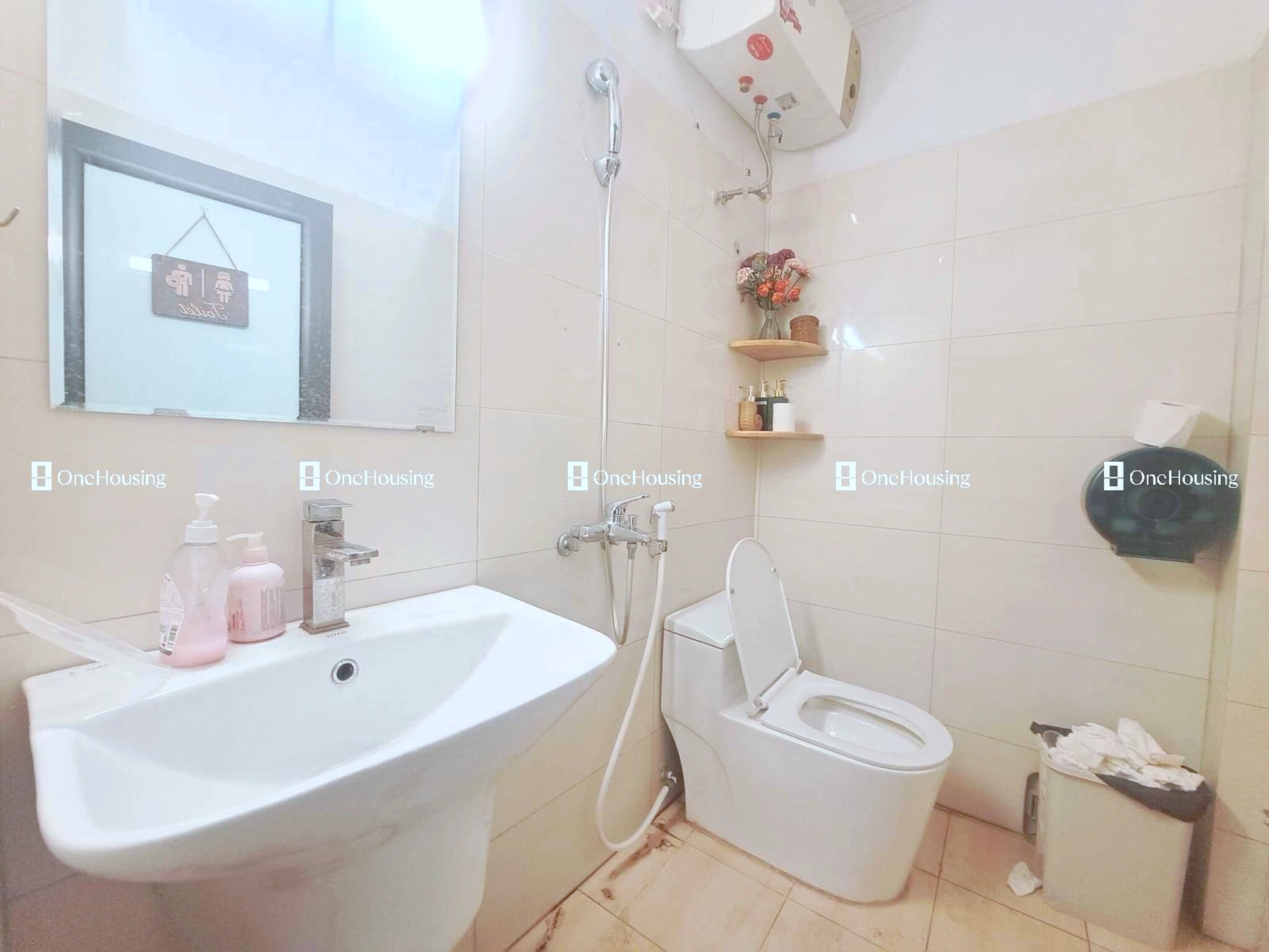 Nhà mặt ngõ cách Ông Ích Khiêm 5m, P. Điện Biên, Q. Ba Đình, TP. Hà Nội