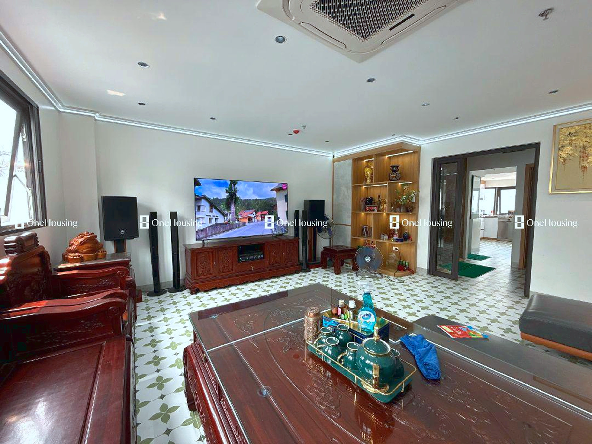 Nhà mặt phố Cầu Vồng, P. Đông Ngạc, Q. Bắc Từ Liêm, TP. Hà Nội