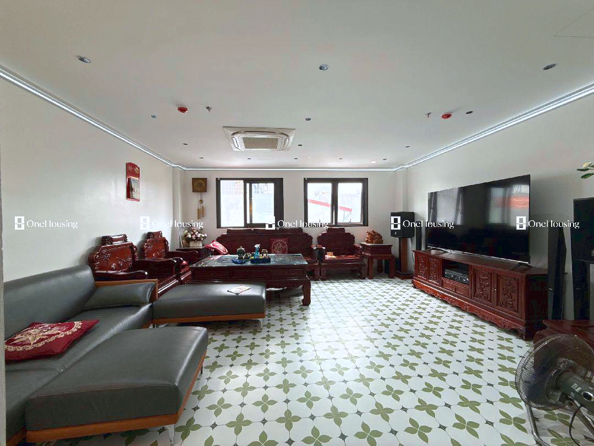 Nhà mặt phố Cầu Vồng, P. Đông Ngạc, Q. Bắc Từ Liêm, TP. Hà Nội