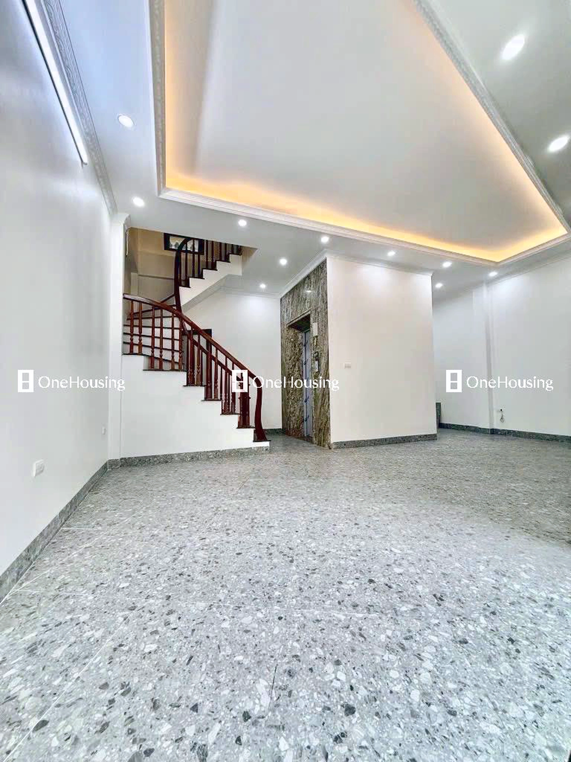 Nhà mặt ngõ cách Hoàng Mai 30m, P. Hoàng Văn Thụ, Q. Hoàng Mai, TP. Hà Nội