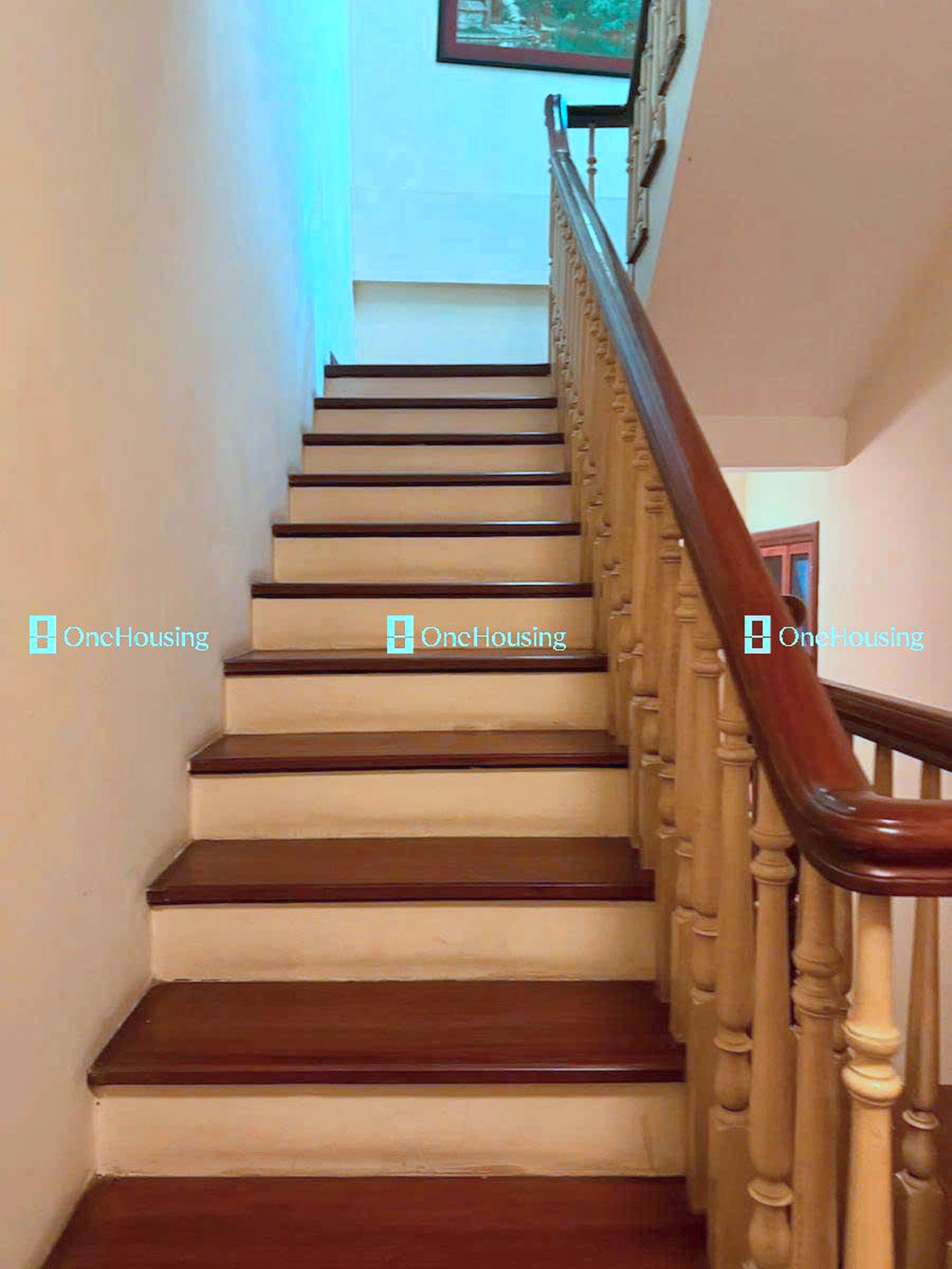 Nhà mặt ngõ cách Lạc Long Quân 100m, P. Nghĩa Đô, Q. Cầu Giấy, TP. Hà Nội