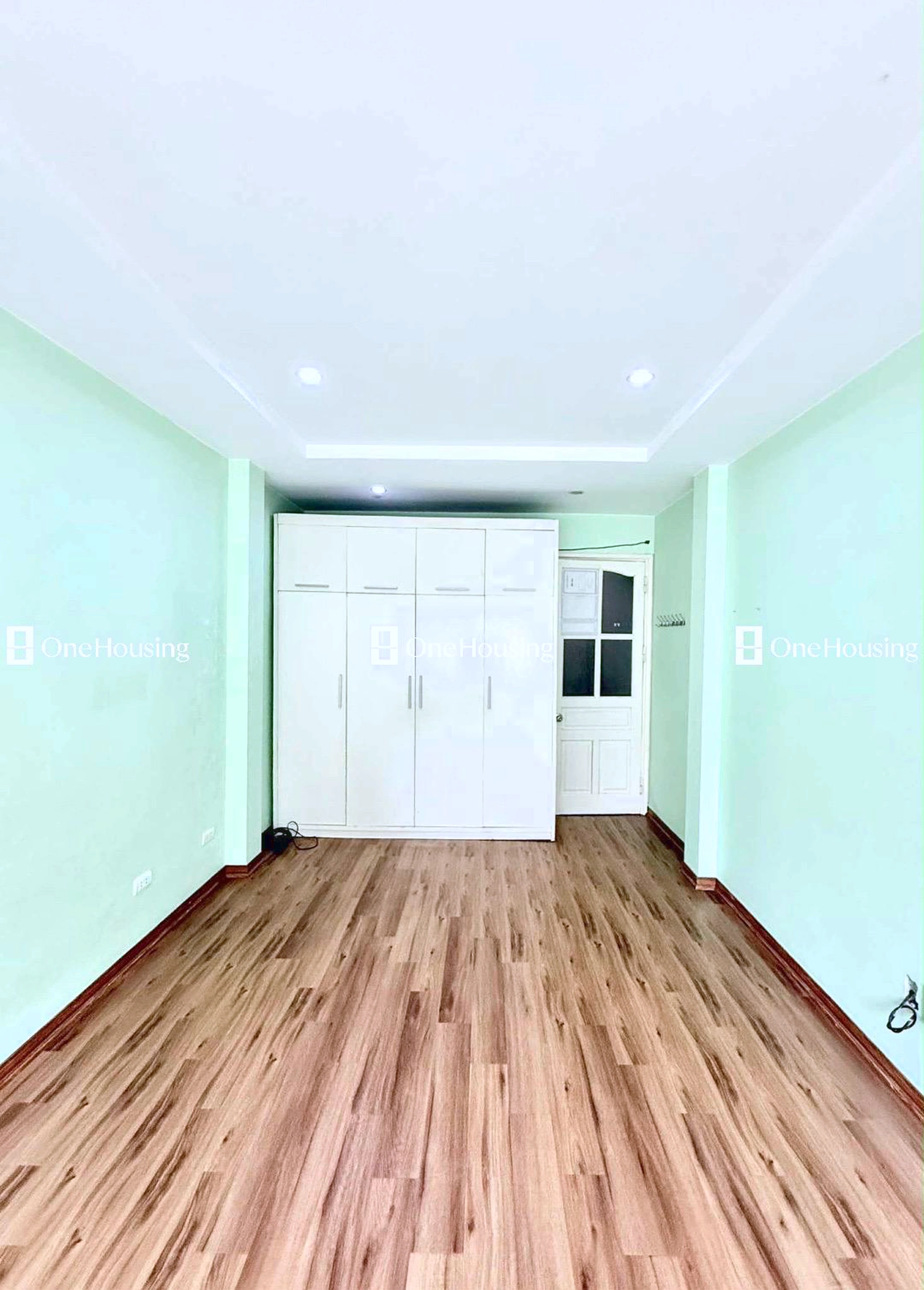 Nhà mặt phố Hoa Bằng, P. Yên Hòa, Q. Cầu Giấy, TP. Hà Nội