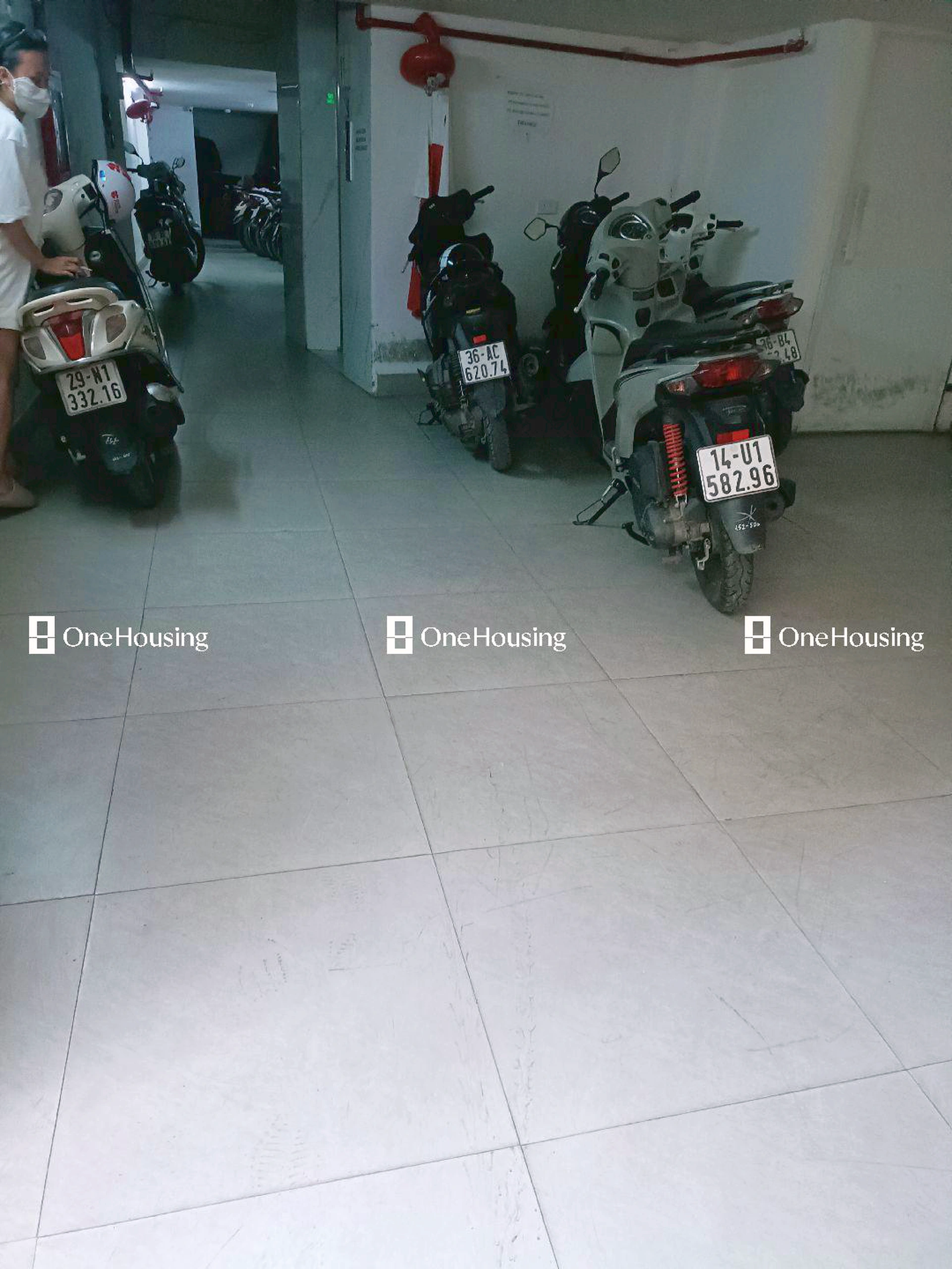 Nhà mặt ngõ cách Nguyễn Đình Hoàn 80m, P. Nghĩa Đô, Q. Cầu Giấy, TP. Hà Nội