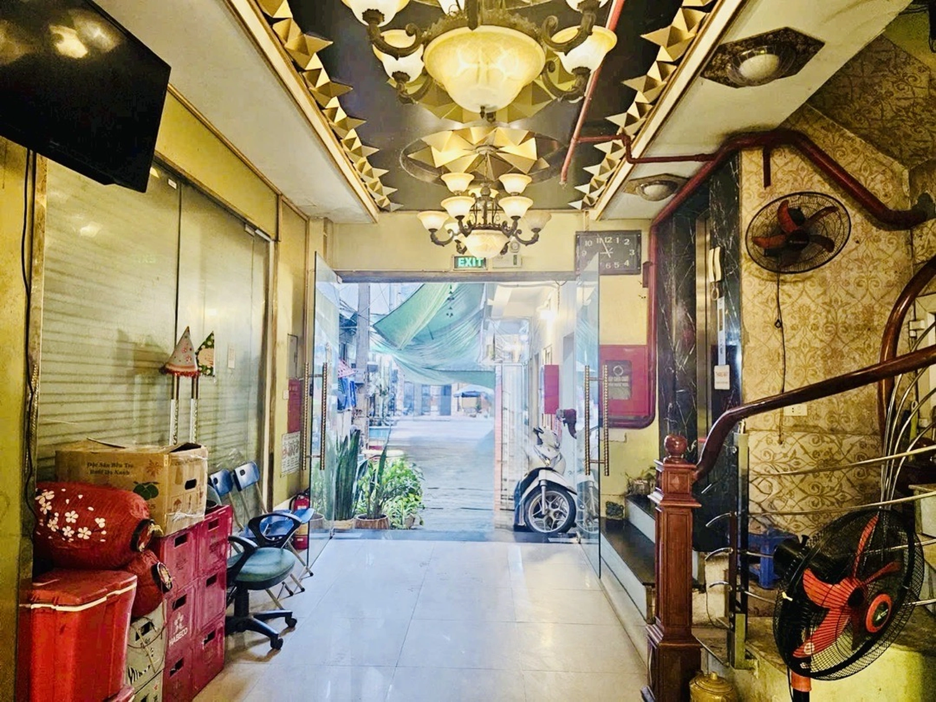 Nhà mặt ngõ cách Ngọc Lâm 6m, P. Ngọc Lâm, Q. Long Biên, TP. Hà Nội