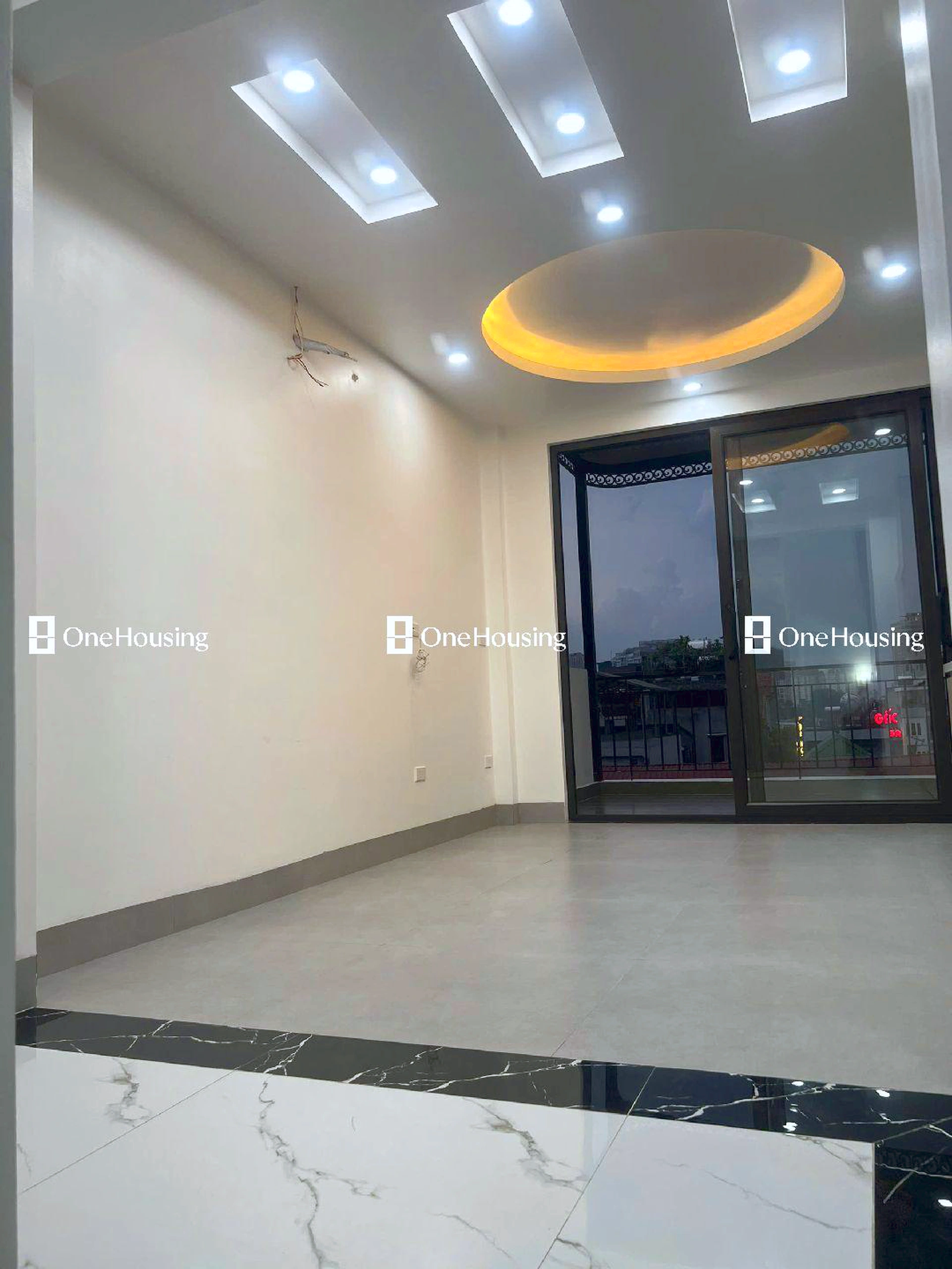 Nhà mặt ngõ cách Âu Cơ 50m, P. Nhật Tân, Q. Tây Hồ, TP. Hà Nội