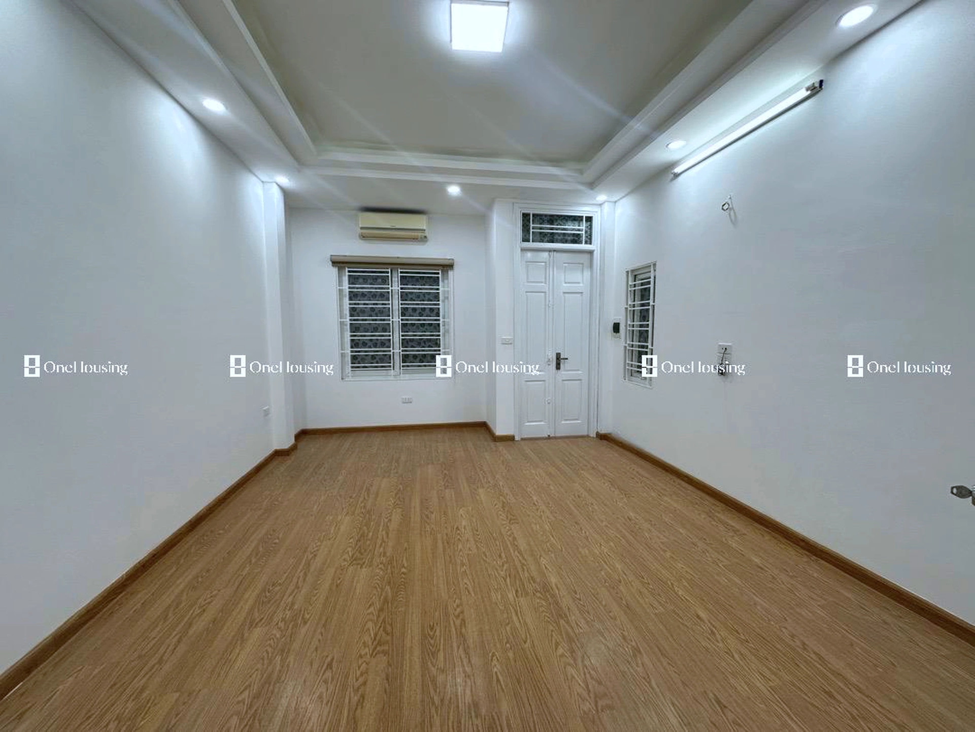 Nhà mặt ngõ cách Bồ Đề 50m, P. Bồ Đề, Q. Long Biên, TP. Hà Nội