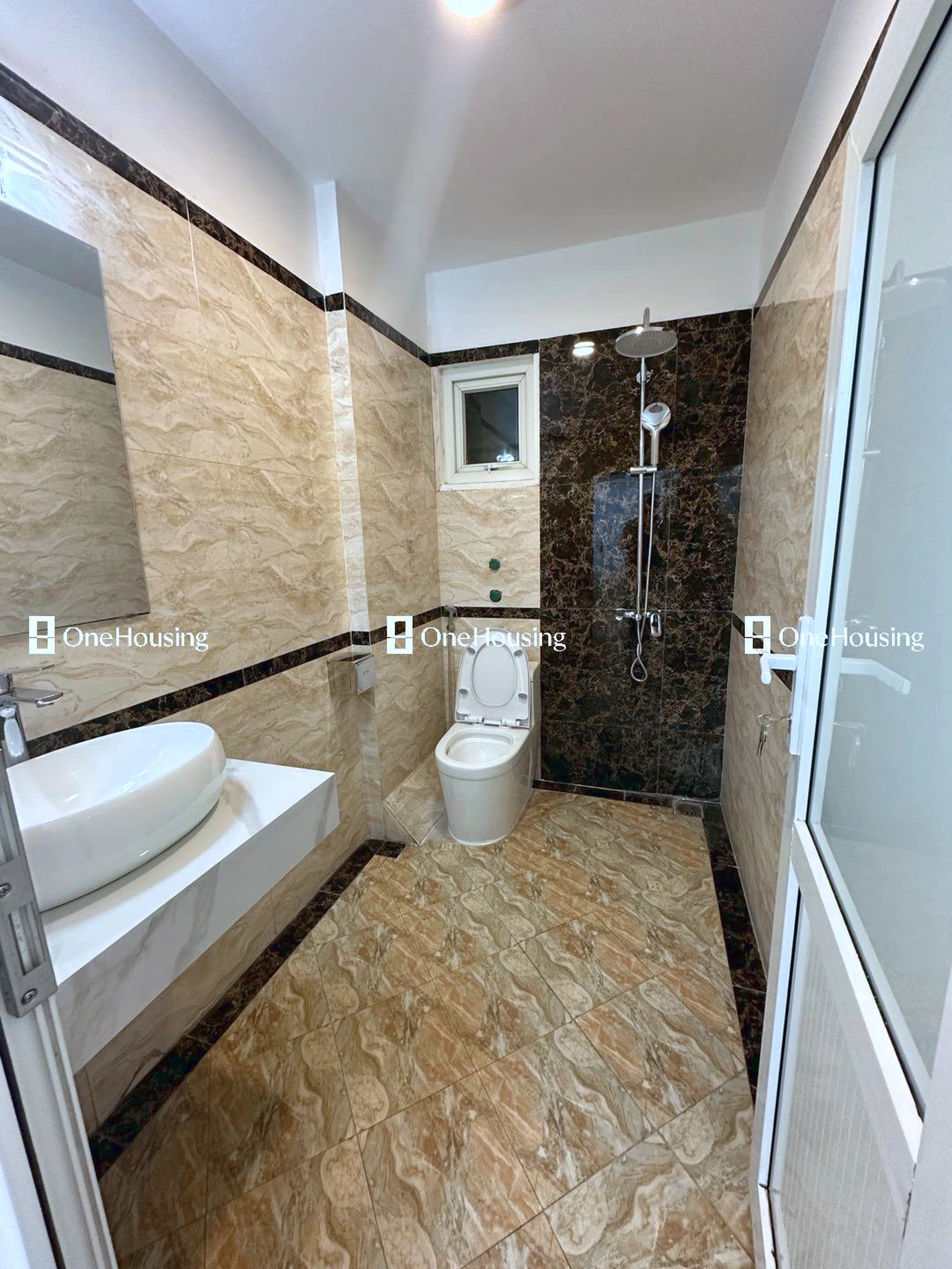 Nhà mặt ngõ cách Bồ Đề 50m, P. Bồ Đề, Q. Long Biên, TP. Hà Nội