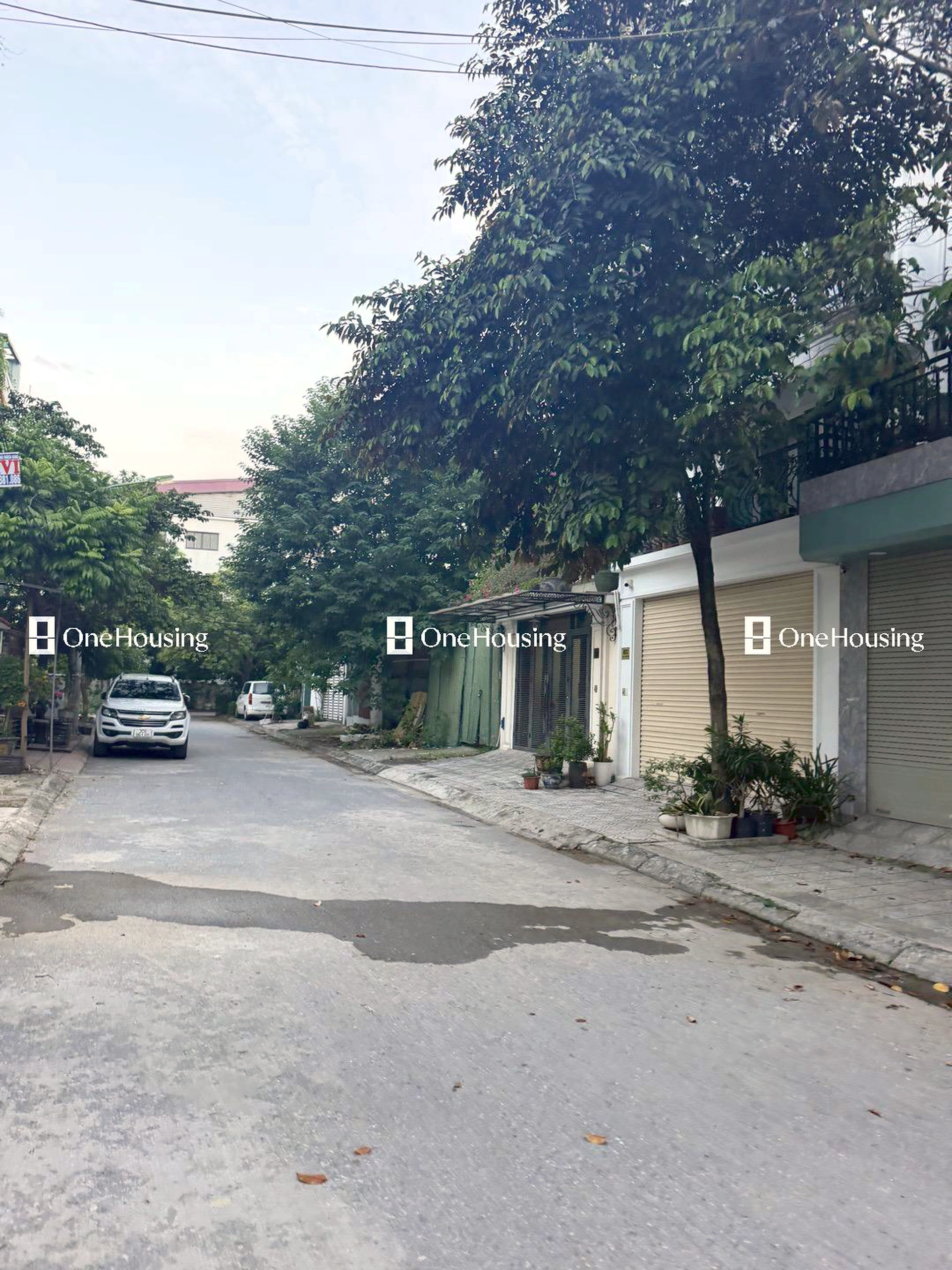 Nhà mặt ngõ cách Bát Khối (Mặt đê sông Hồng) 10m, P. Thạch Bàn, Q. Long Biên, TP. Hà Nội