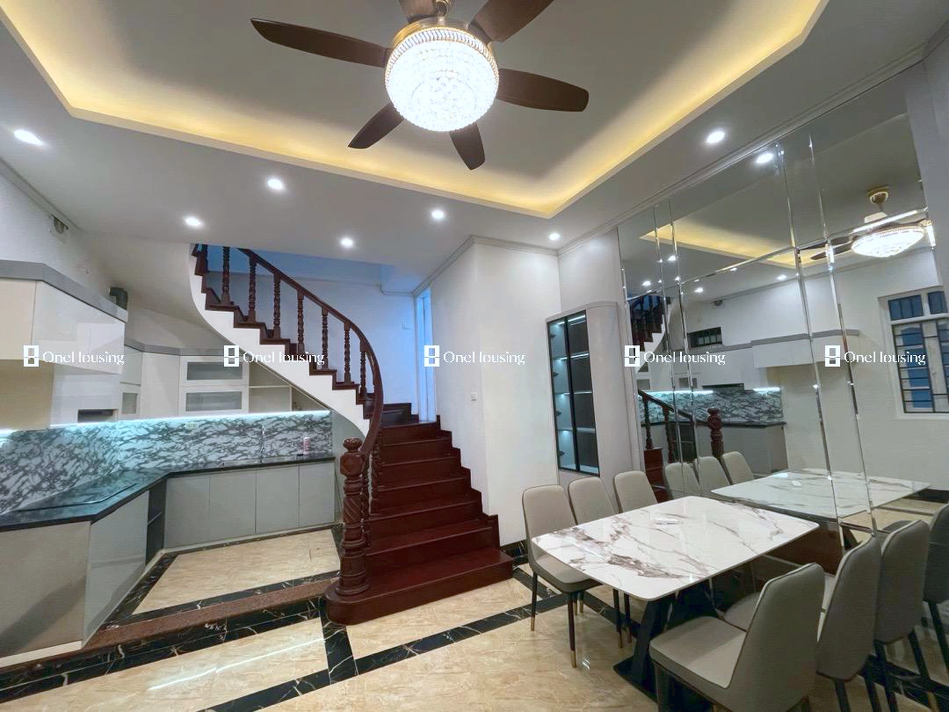 Nhà mặt ngõ cách Ngọc Lâm 8m, P. Bồ Đề, Q. Long Biên, TP. Hà Nội