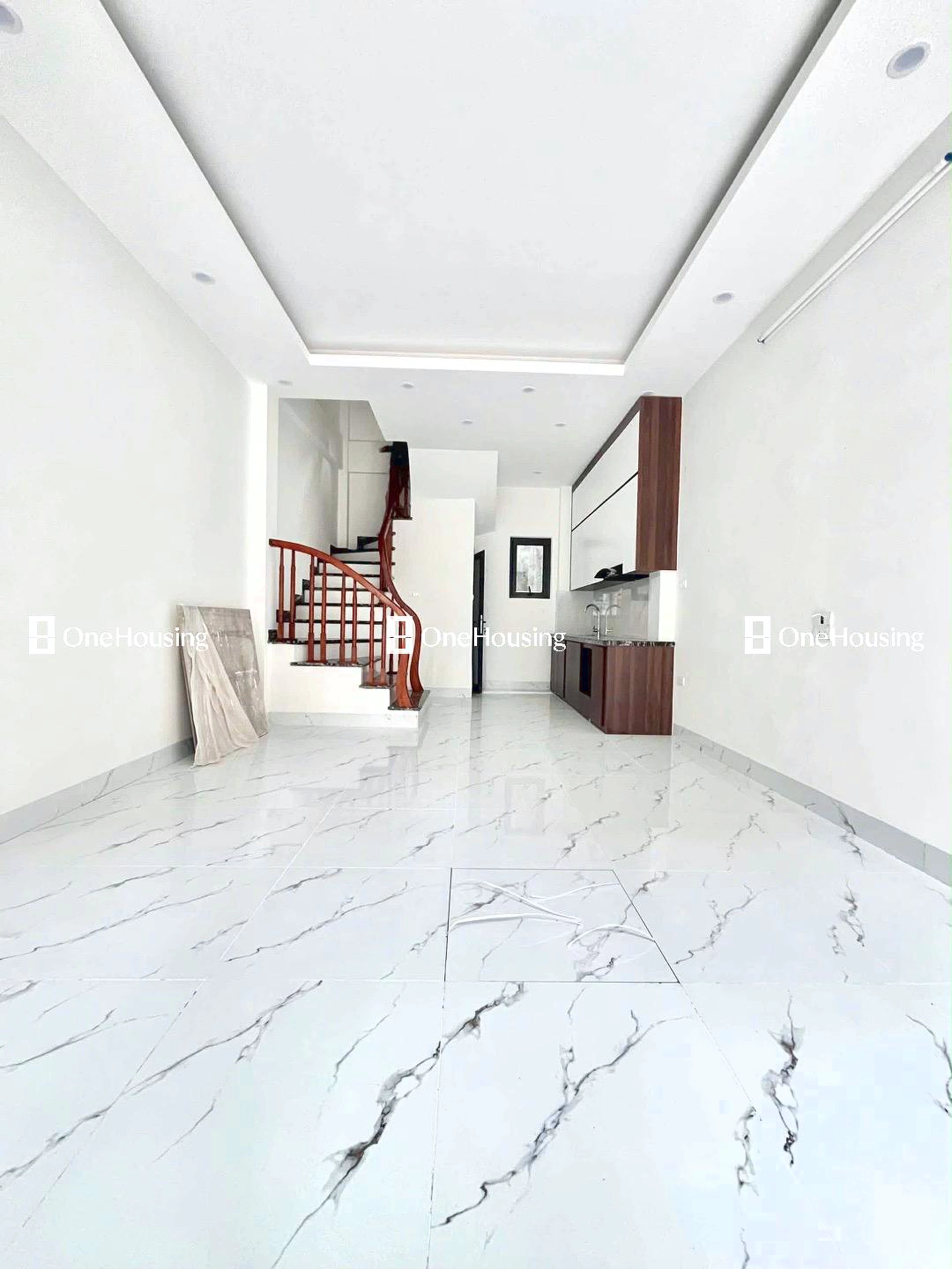 Nhà mặt ngõ cách Ngô Gia Tự 50m, P. Thượng Thanh, Q. Long Biên, TP. Hà Nội