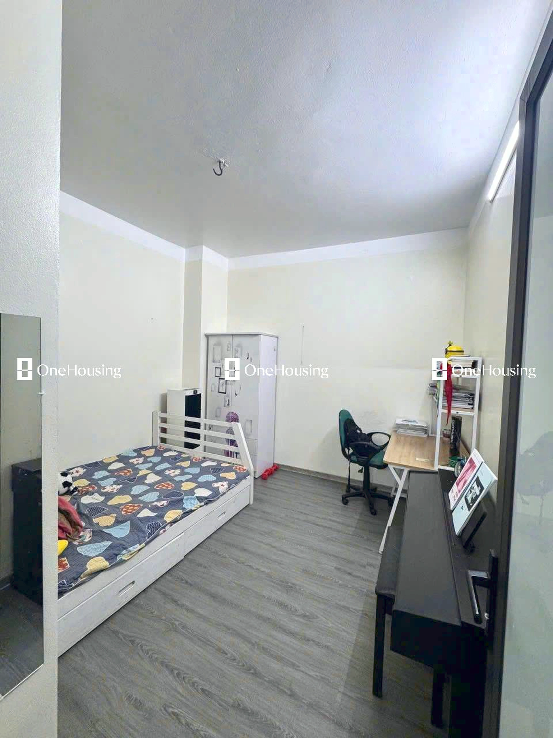 Nhà mặt ngõ cách Đinh Núp 30m, P. Trung Hòa, Q. Cầu Giấy, TP. Hà Nội