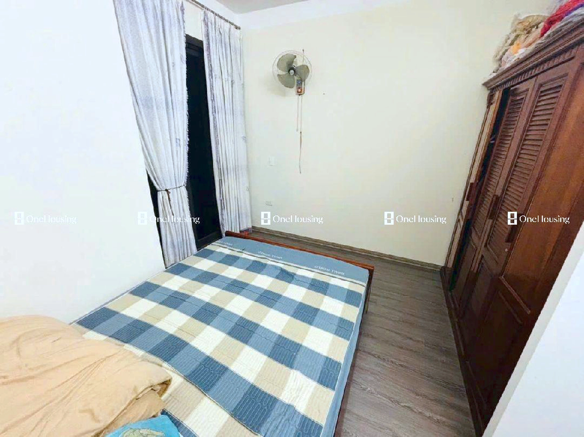 Nhà mặt ngõ cách Đinh Núp 30m, P. Trung Hòa, Q. Cầu Giấy, TP. Hà Nội