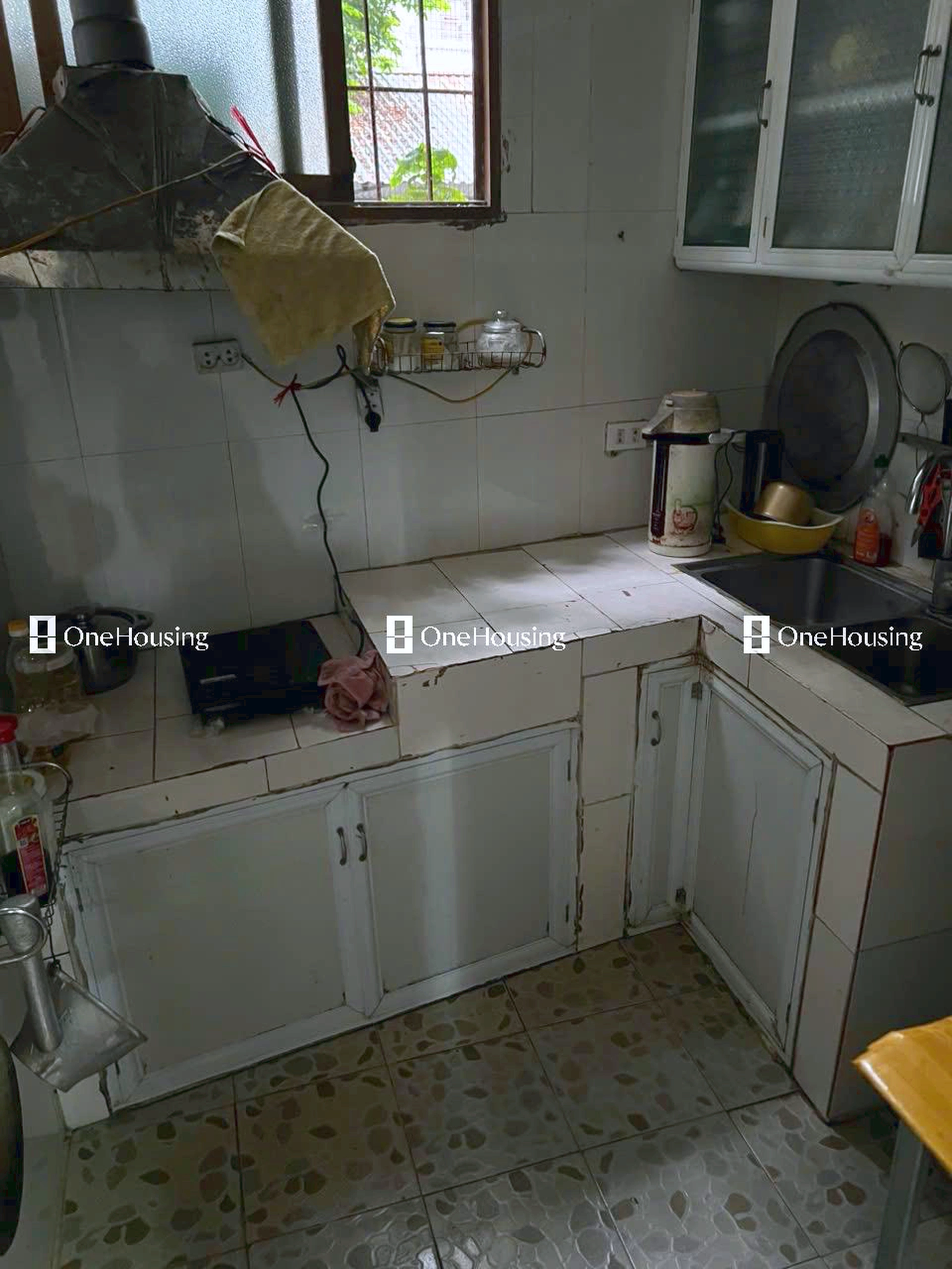 Nhà mặt ngõ cách Nguyễn Văn Linh 100m, P. Phúc Đồng, Q. Long Biên, TP. Hà Nội