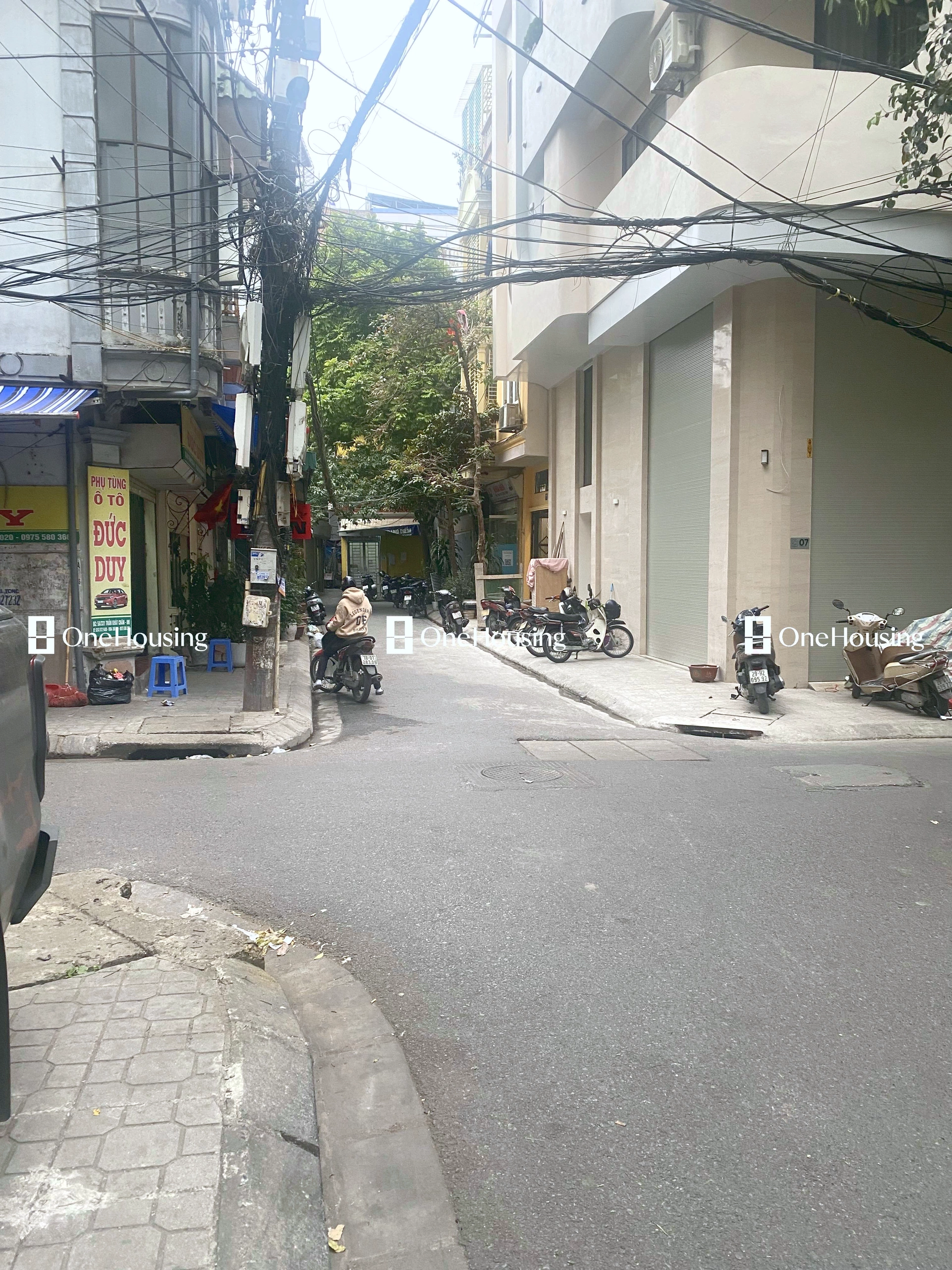Nhà mặt ngõ cách Trần Khát Chân 30m, P. Thanh Nhàn, Q. Hai Bà Trưng, TP. Hà Nội