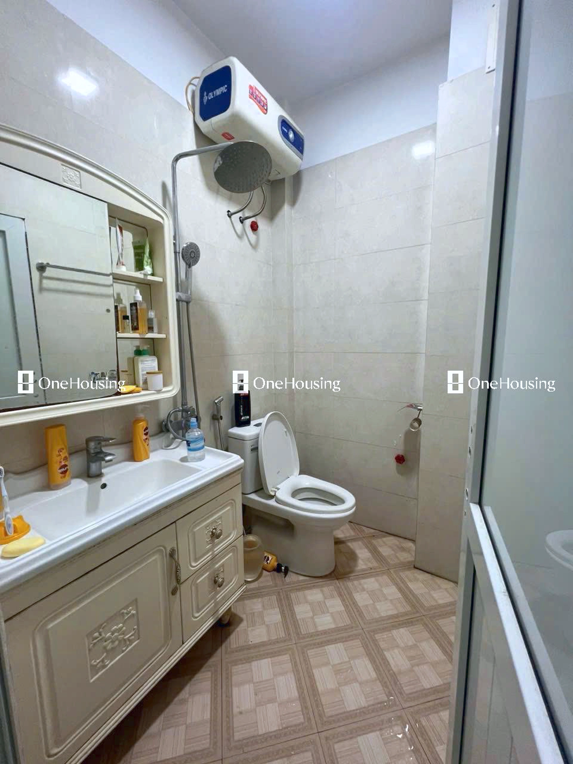 Nhà mặt ngõ cách Khâm Thiên 100m, P. Văn Miếu, Q. Đống Đa, TP. Hà Nội