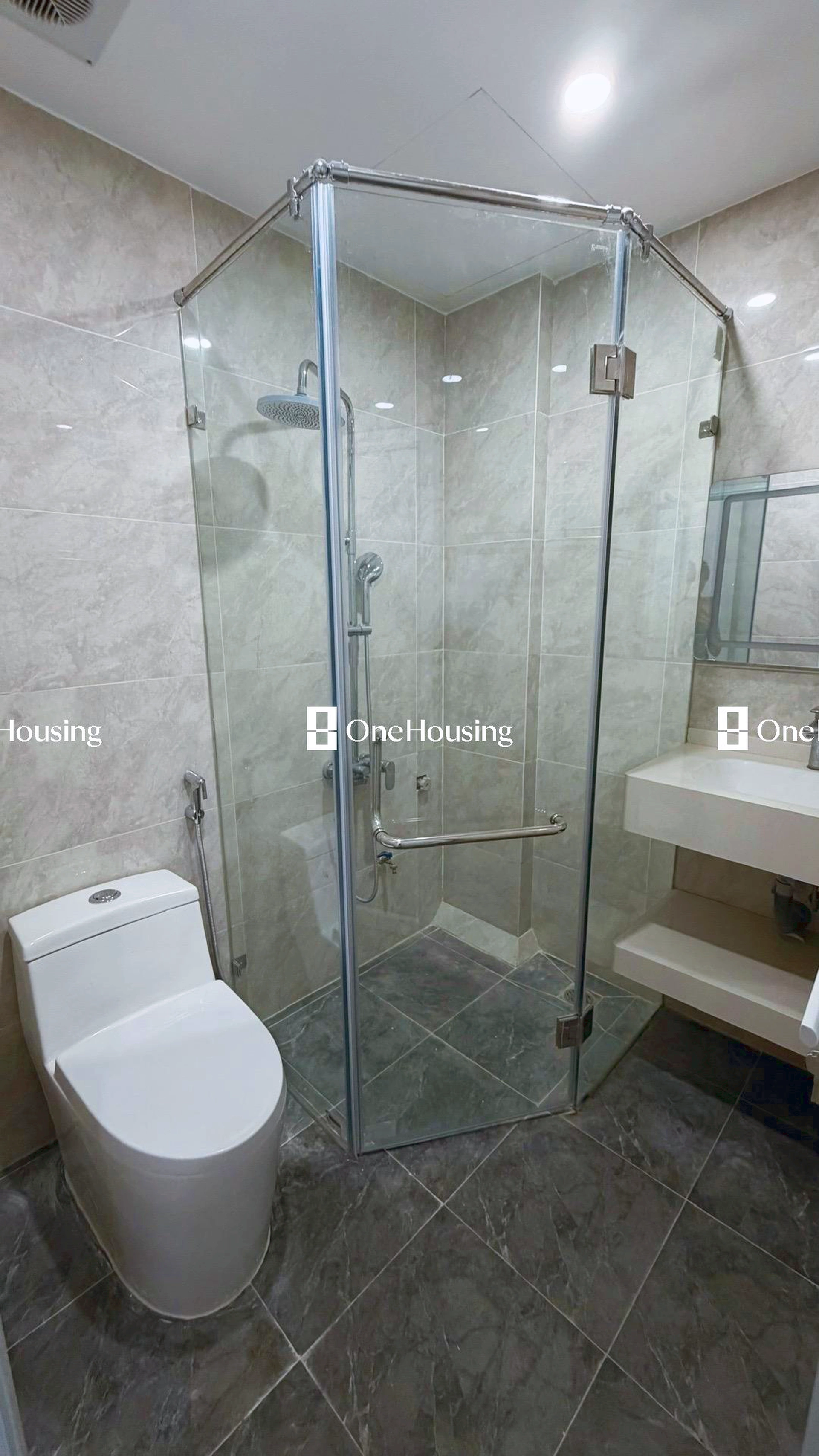 Nhà mặt ngõ cách Hồ Tùng Mậu 100m, P. Phú Diễn, Q. Bắc Từ Liêm, TP. Hà Nội