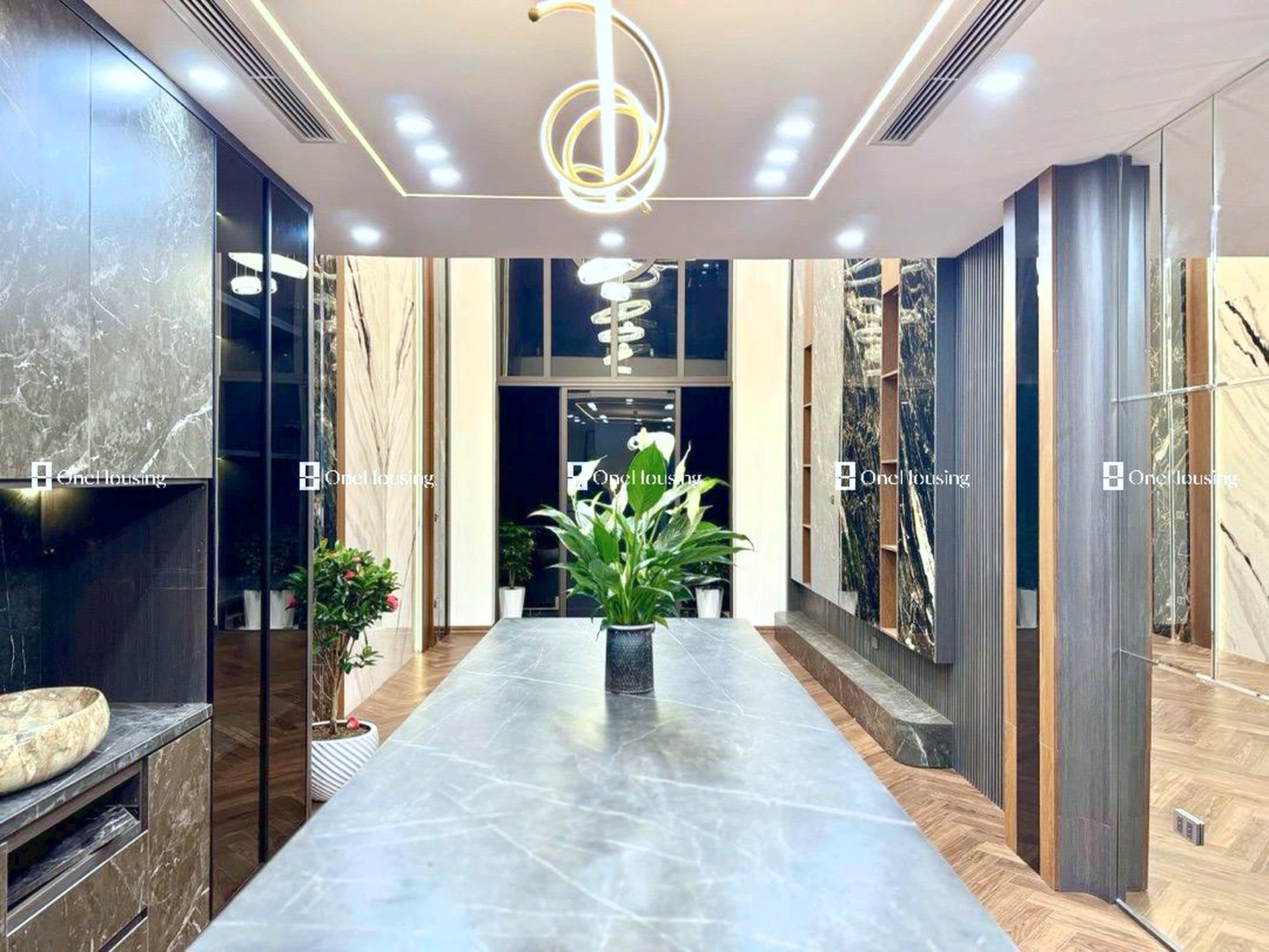 Nhà mặt ngõ cách Phố Trạm 50m, P. Long Biên, Q. Long Biên, TP. Hà Nội