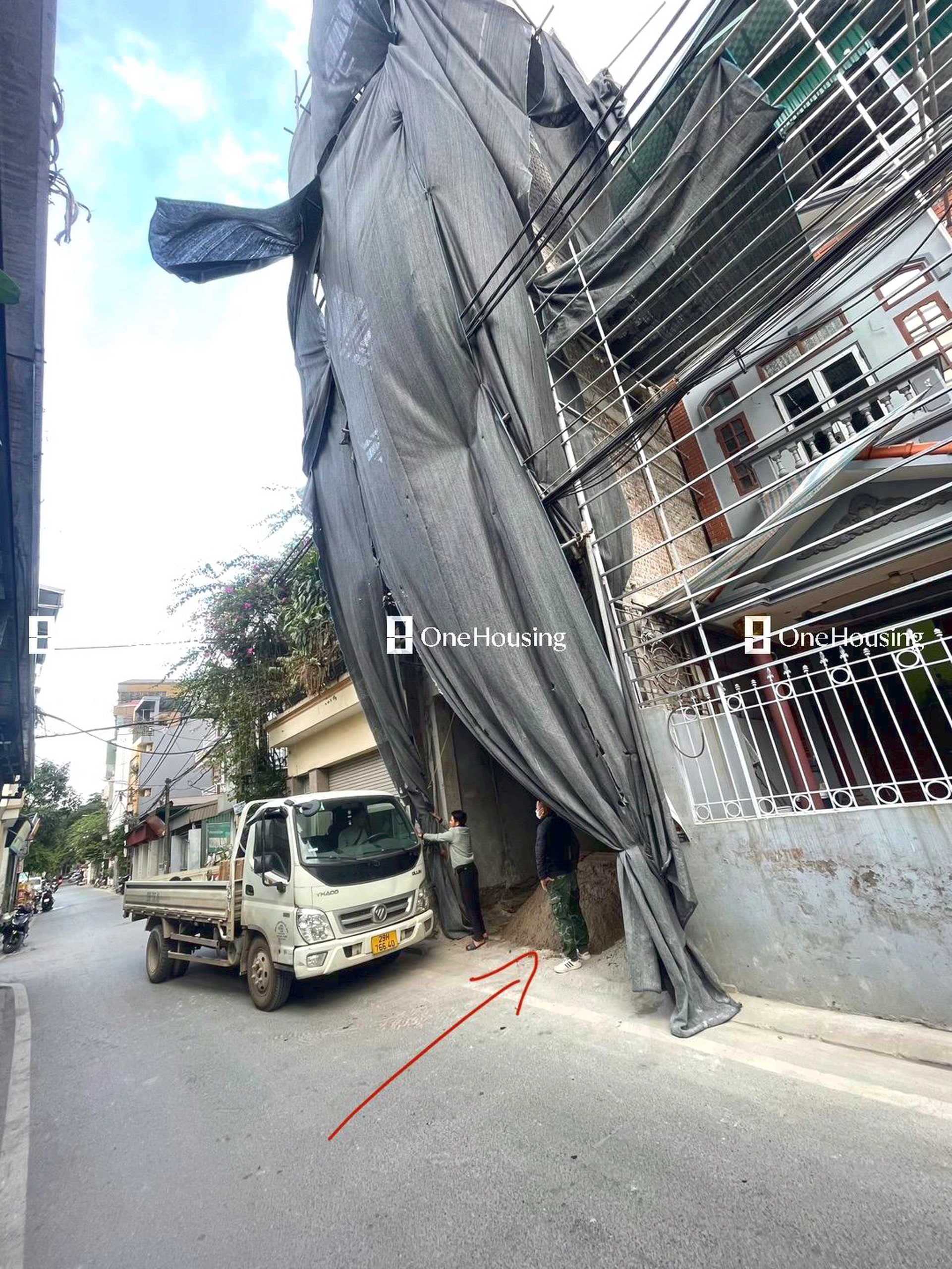 Nhà mặt ngõ cách Phố Trạm 50m, P. Long Biên, Q. Long Biên, TP. Hà Nội