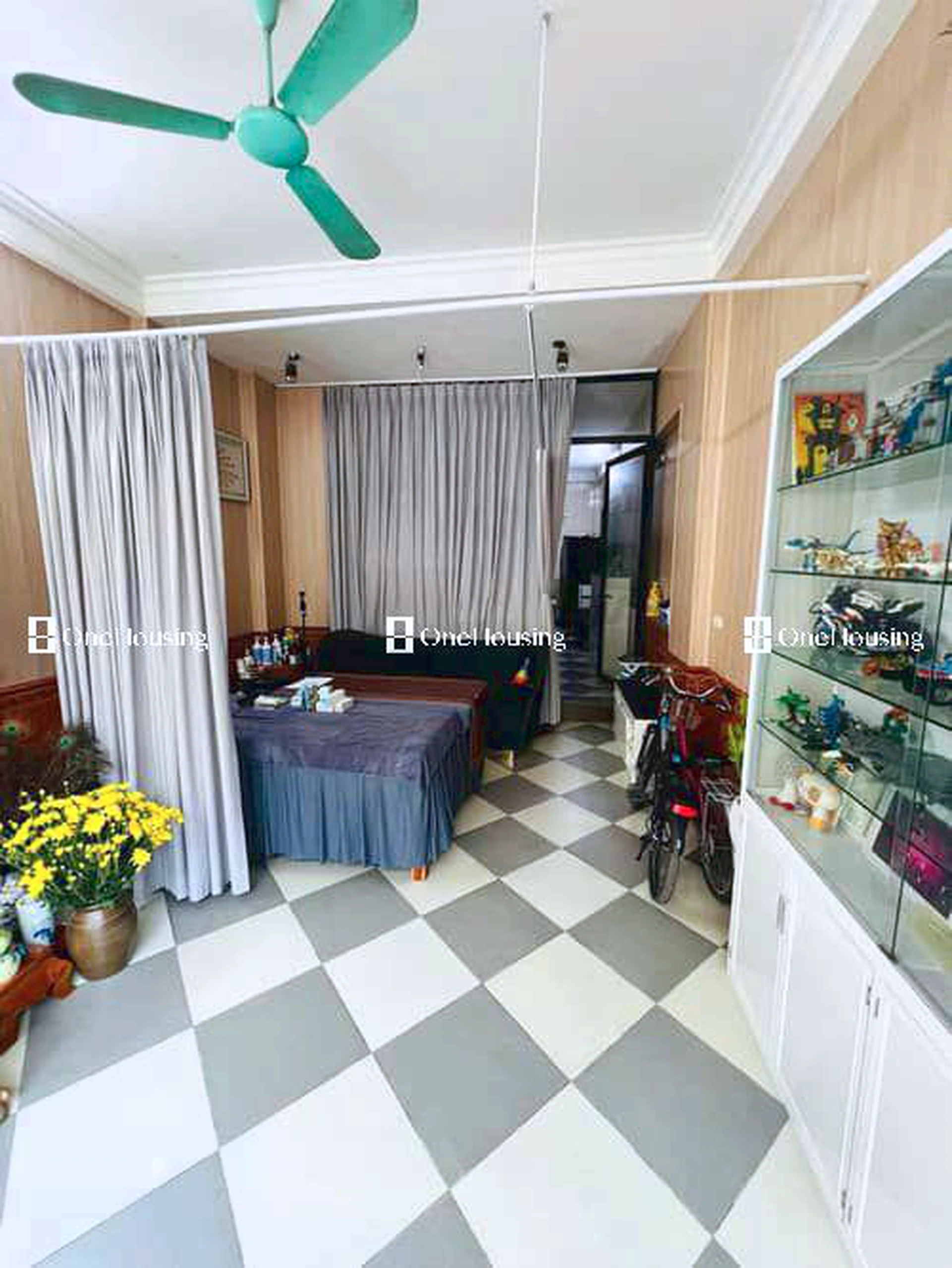 Nhà mặt ngõ cách Lạc Long Quân 50m, P. Nghĩa Đô, Q. Cầu Giấy, TP. Hà Nội