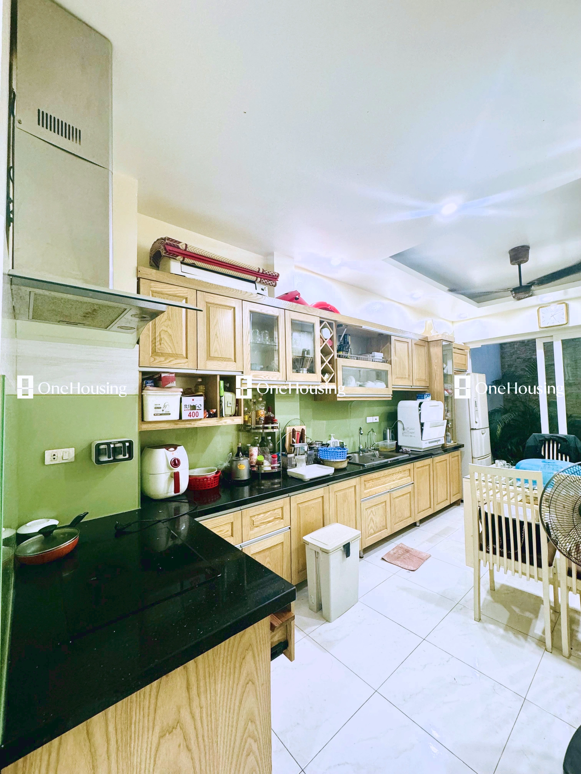 Nhà mặt ngõ cách Lê Duẩn 50m, P. Nguyễn Du, Quận Hai Bà Trưng, TP. Hà Nội