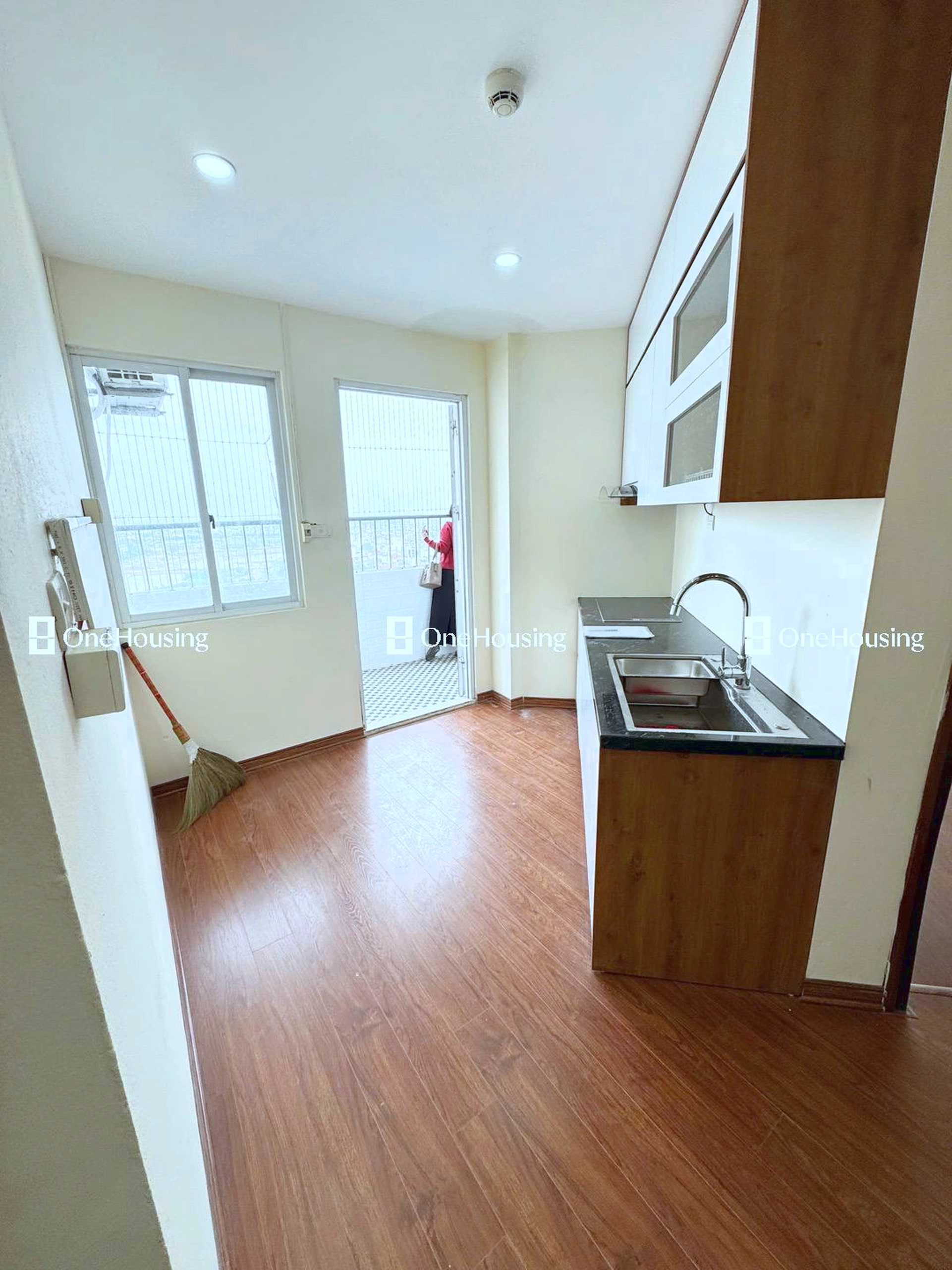 Nhà mặt phố Thạch Bàn, P. Thạch Bàn, Q. Long Biên, TP. Hà Nội