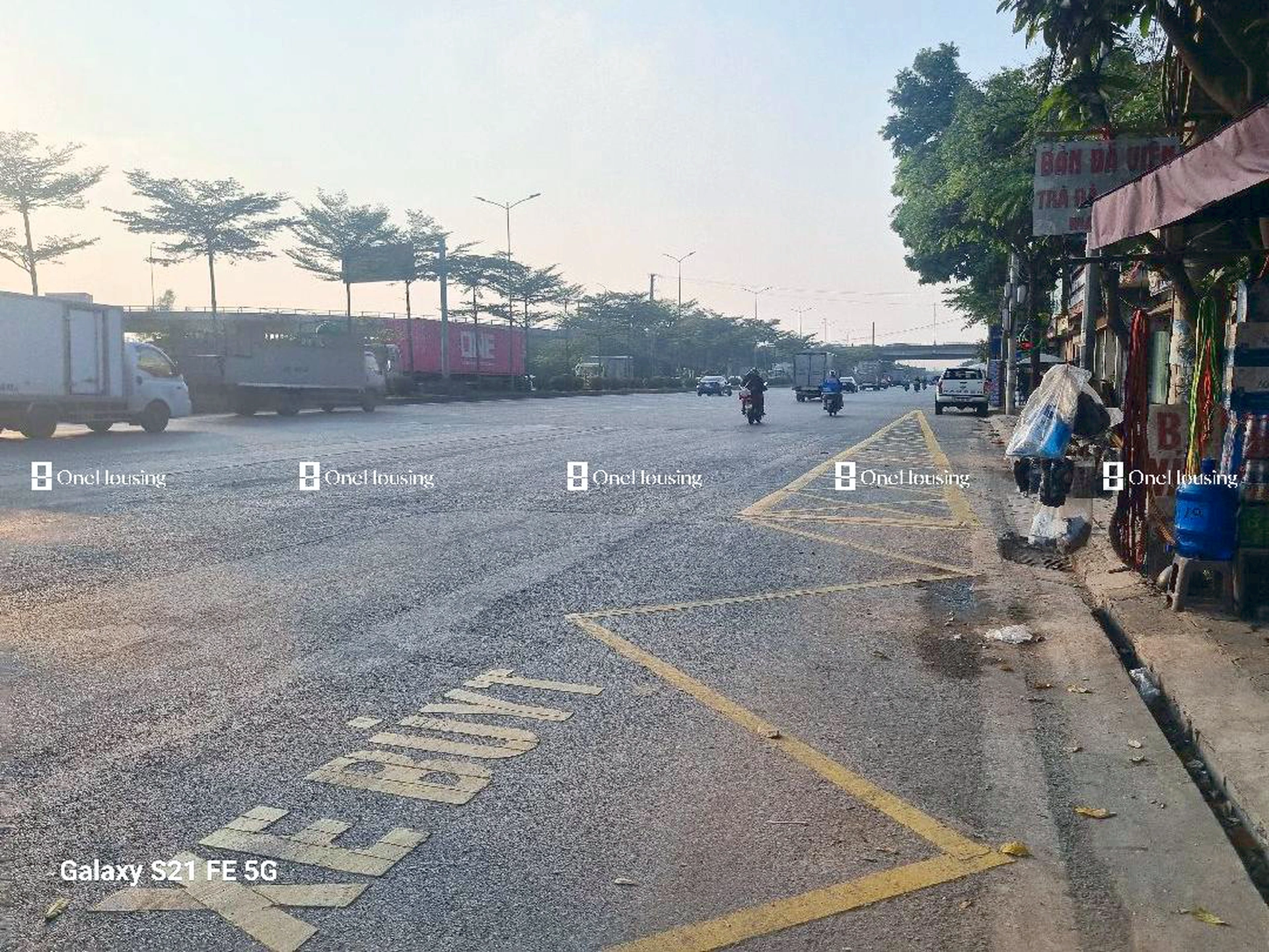 Nhà mặt phố Nguyễn Đức Thuận, X. Cổ Bi, H. Gia Lâm, TP. Hà Nội