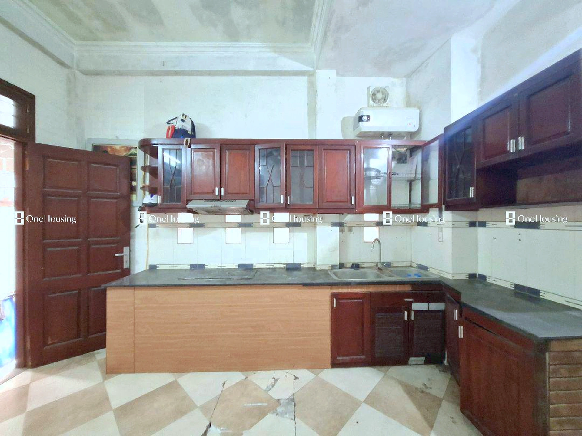 Nhà mặt ngõ cách La Thành 100m, P. Giảng Võ, Q. Ba Đình, TP. Hà Nội