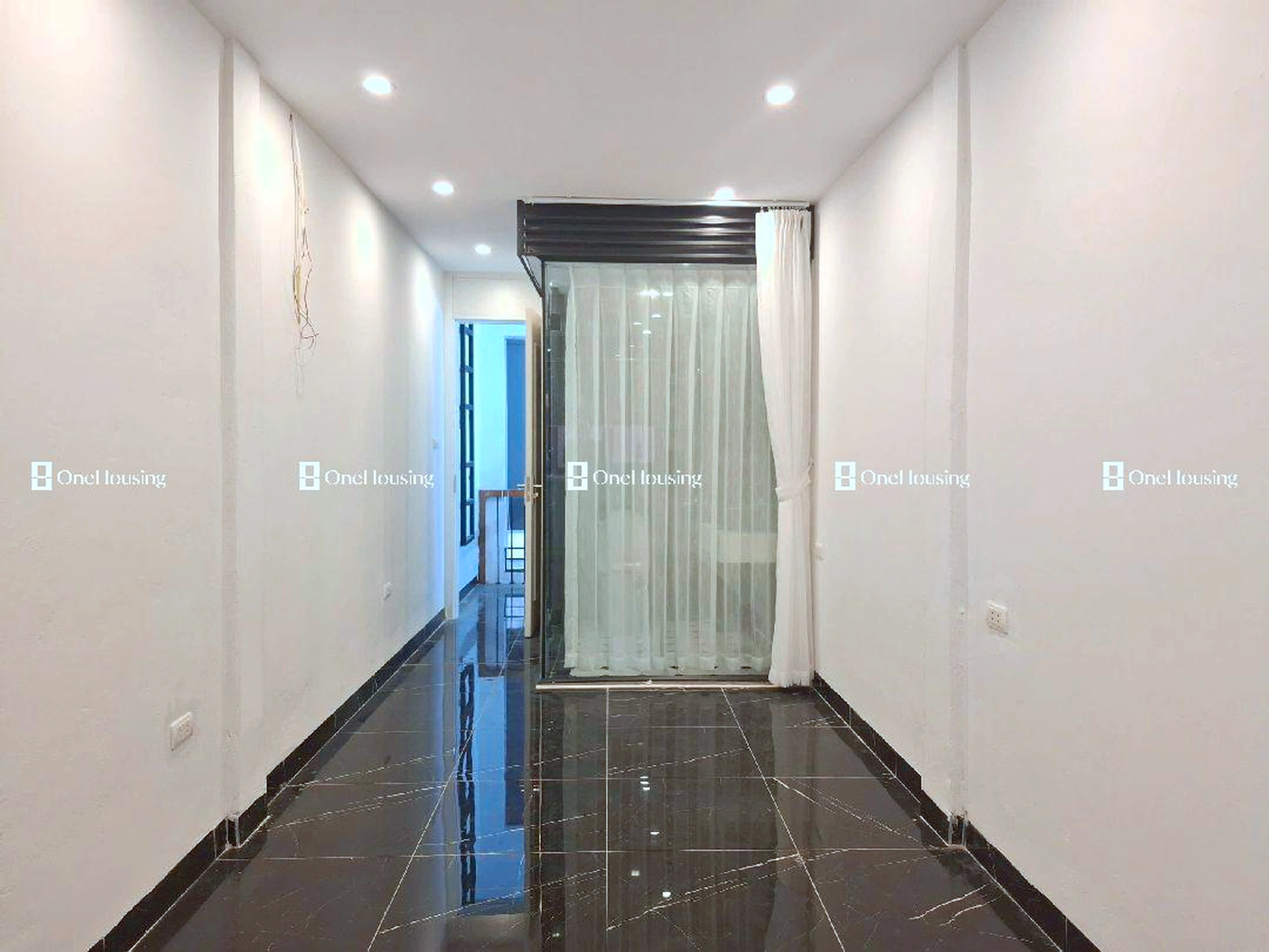 Nhà mặt ngõ cách Cửa Bắc 20m, P. Trúc Bạch, Q. Ba Đình, TP. Hà Nội