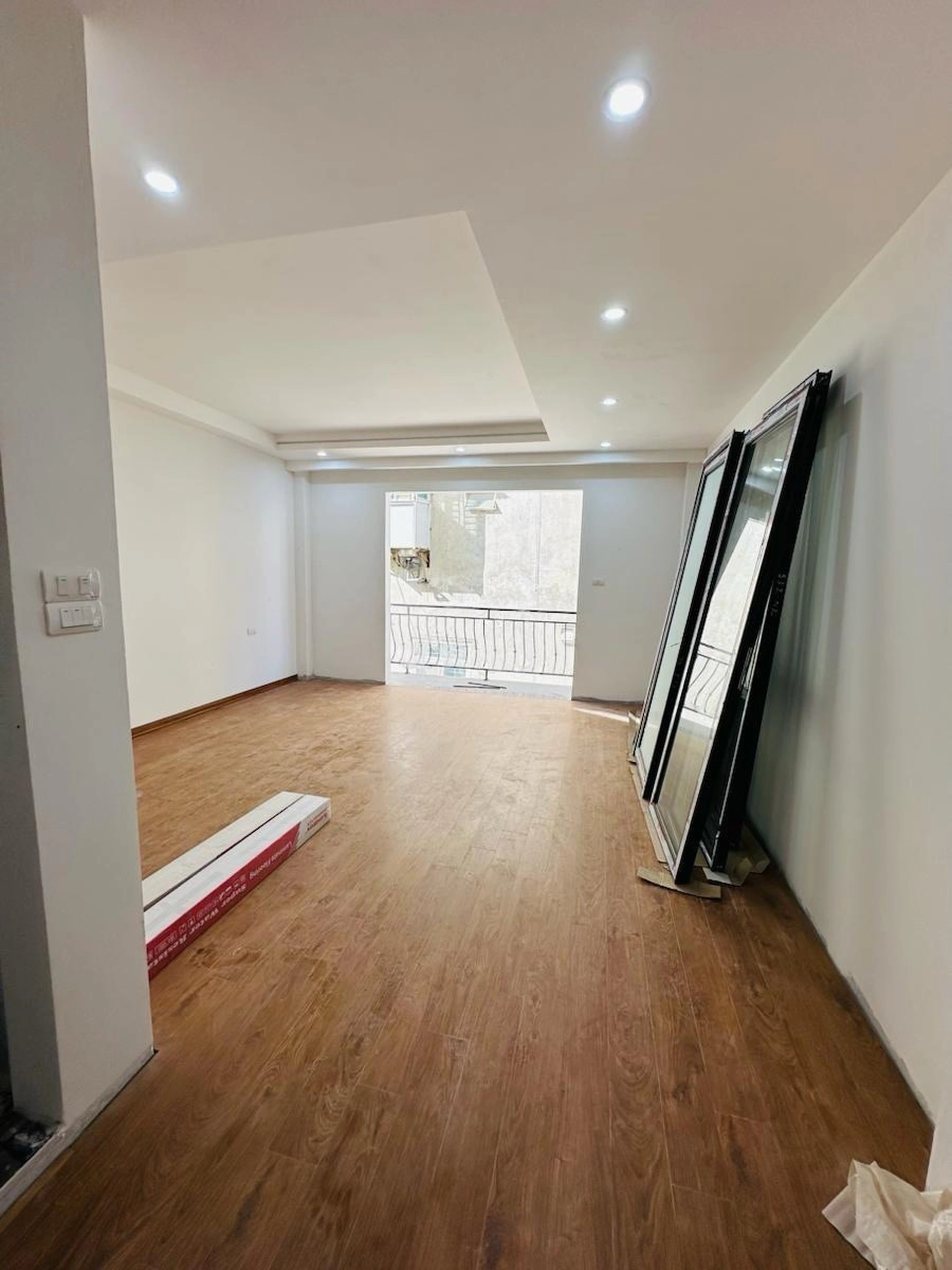 Nhà mặt ngõ cách Nguyễn Ngọc Vũ 50m, P. Trung Hòa, Q. Cầu Giấy, TP. Hà Nội