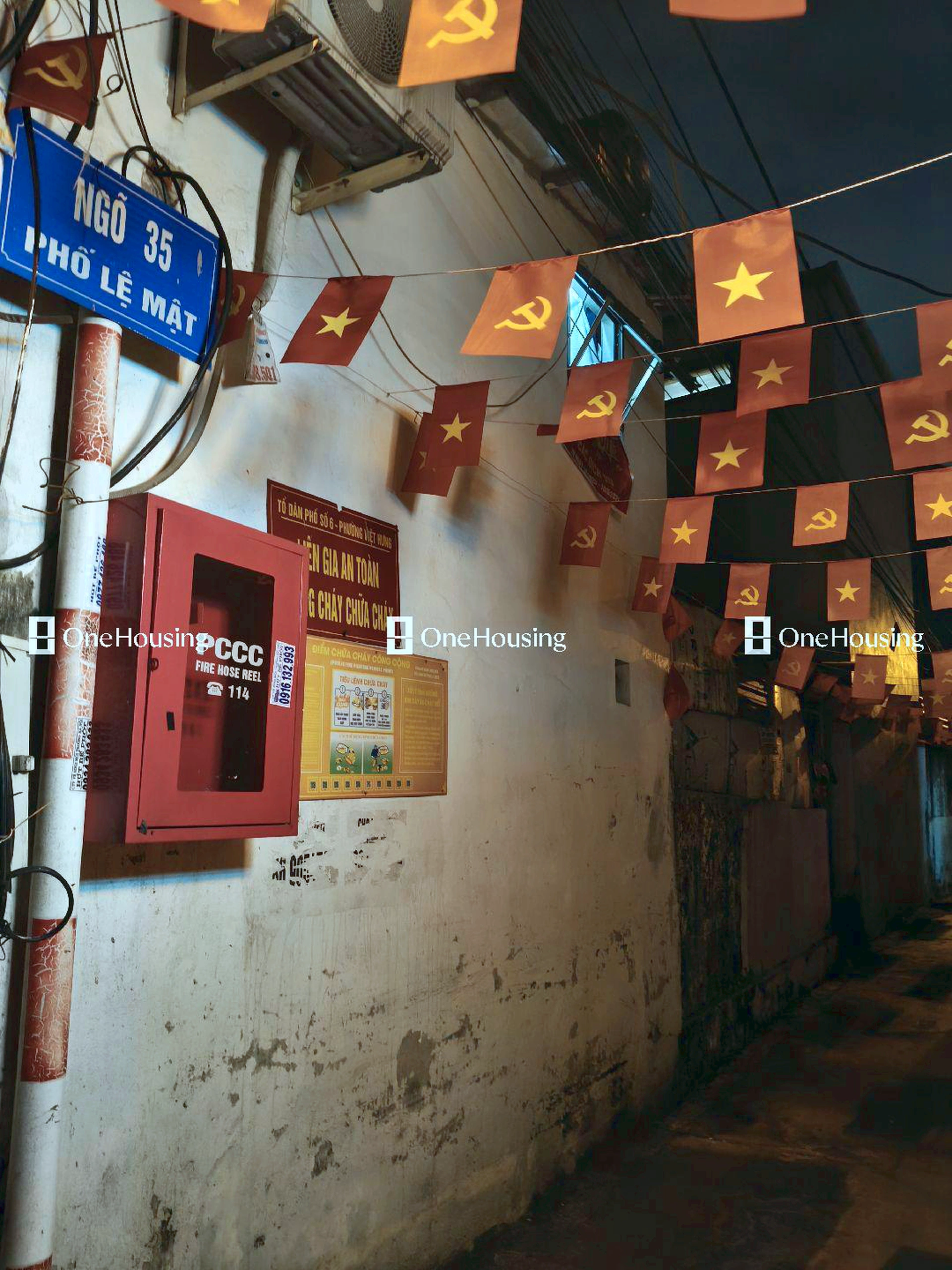 Nhà mặt ngõ cách Lệ Mật 30m, P. Việt Hưng, Q. Long Biên, TP. Hà Nội