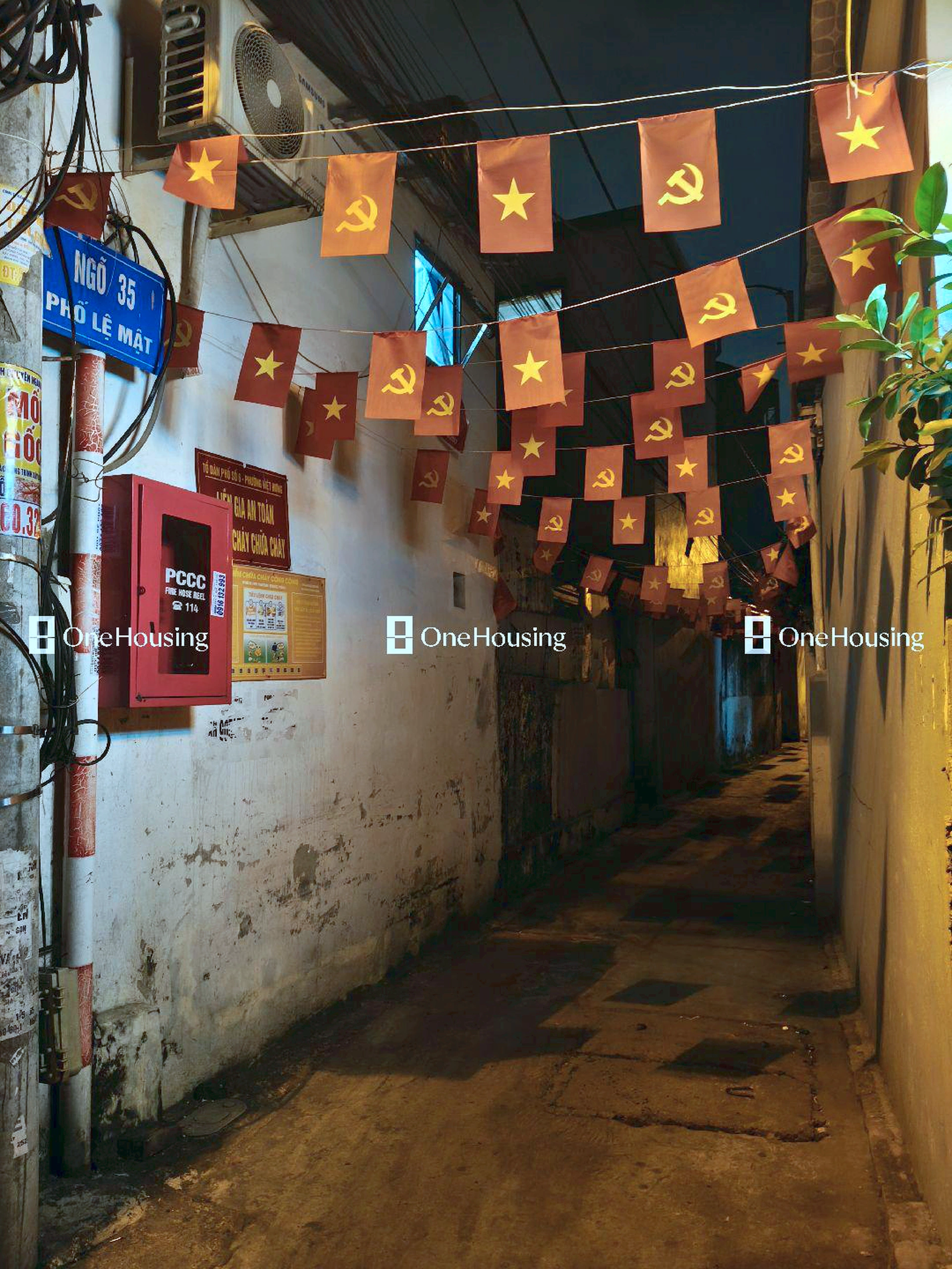 Nhà mặt ngõ cách Lệ Mật 30m, P. Việt Hưng, Q. Long Biên, TP. Hà Nội