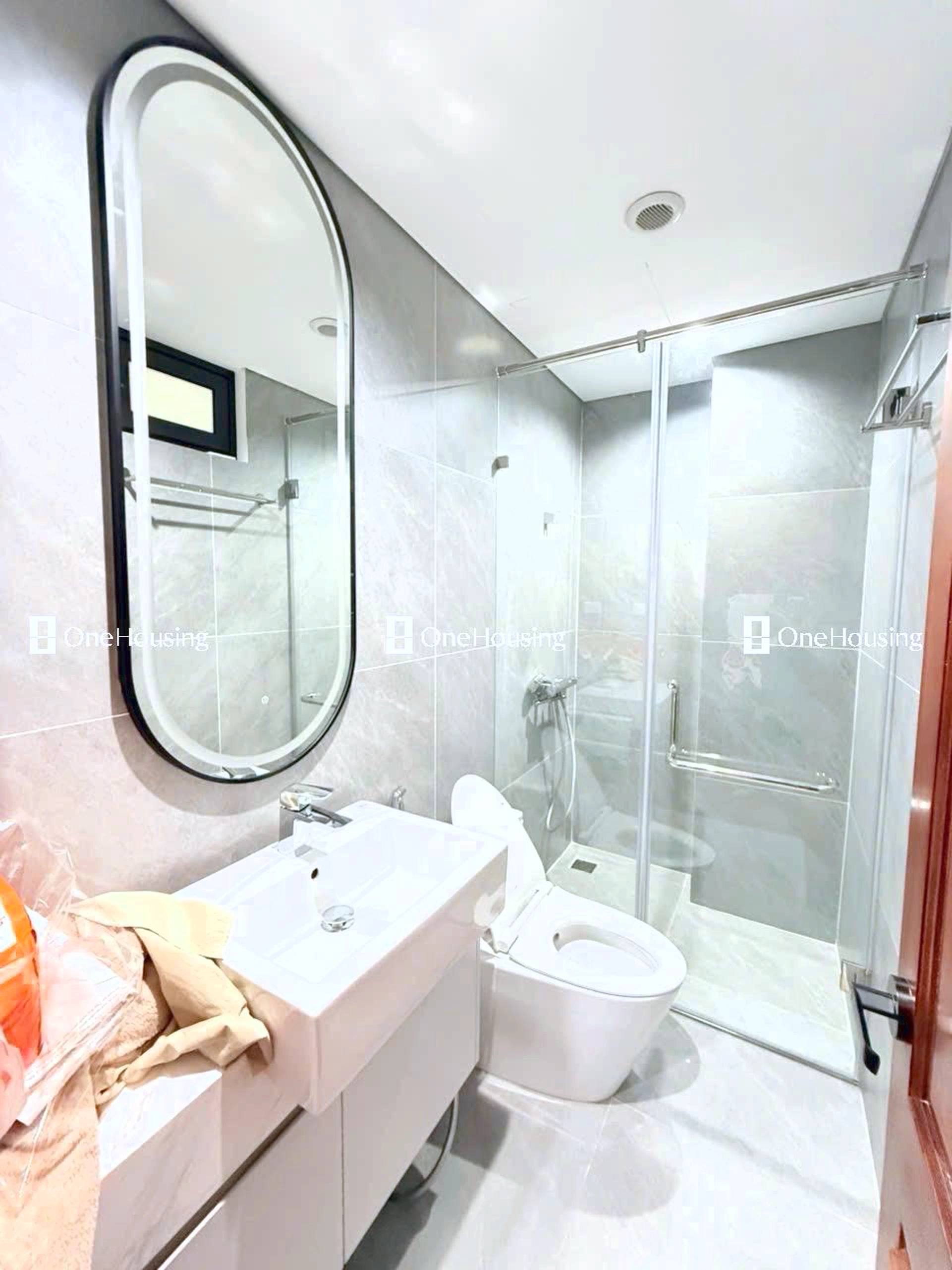 Nhà mặt ngõ cách Lạc Long Quân 15m, P. Nghĩa Đô, Q. Cầu Giấy, TP. Hà Nội