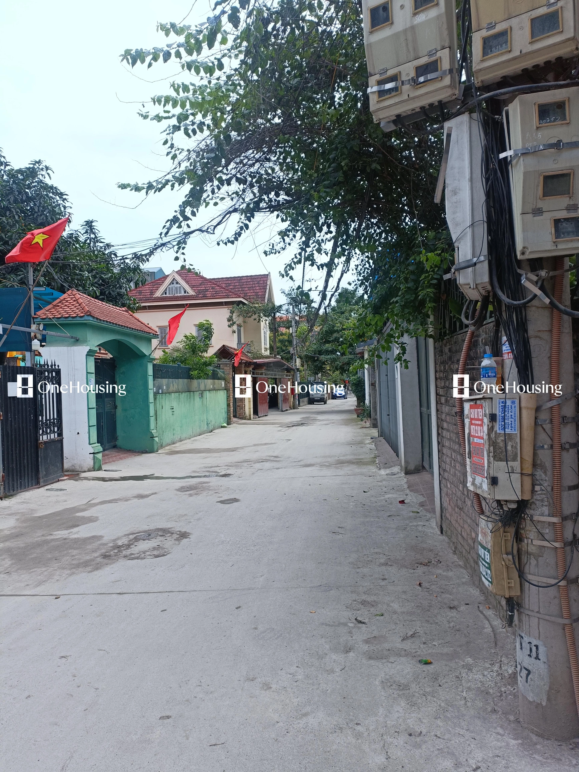 Nhà mặt ngõ cách An Dương Vương (đường gom chân đê) 130m, P. Phú Thượng, Q. Tây Hồ, TP. Hà Nội