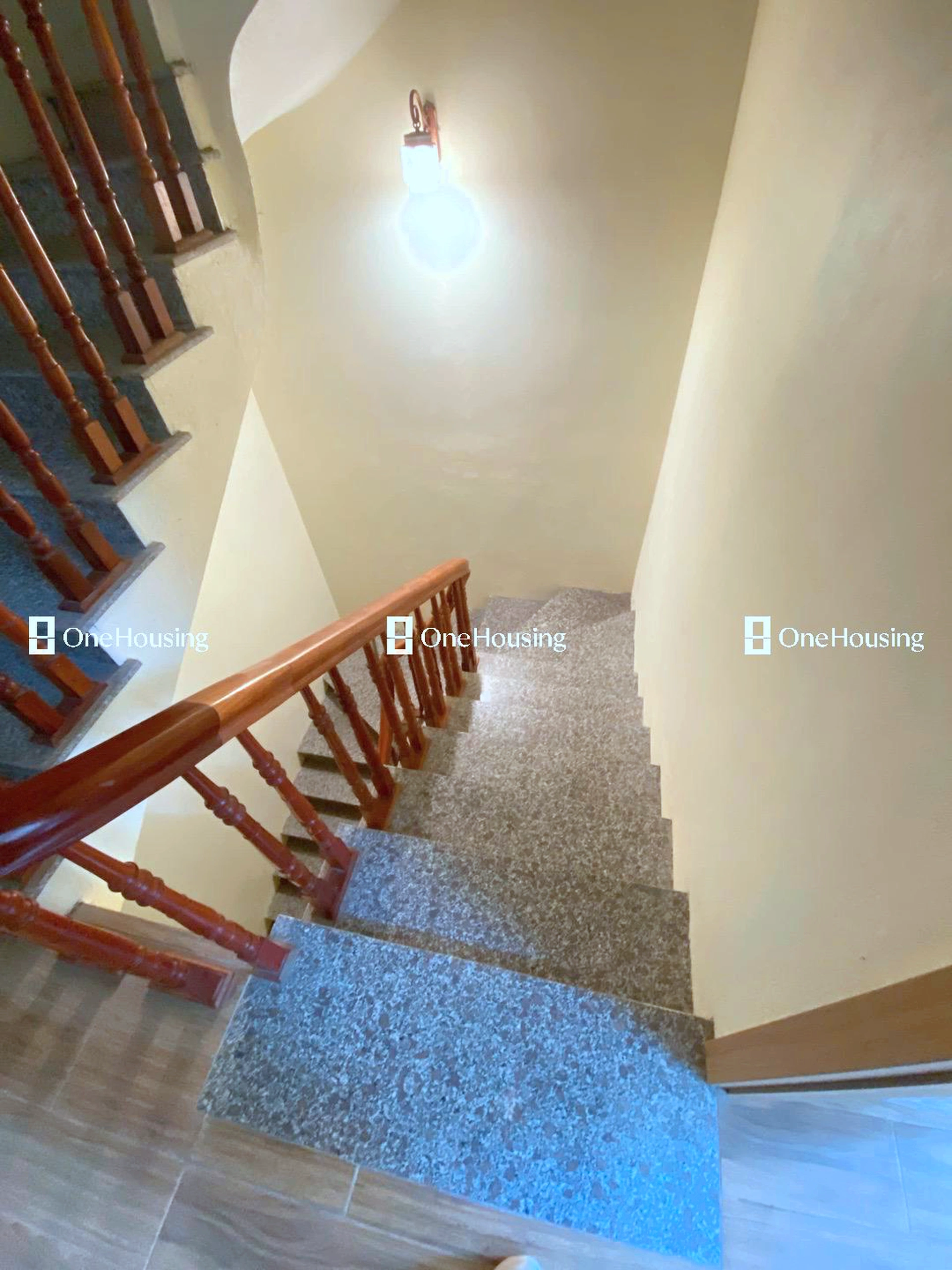 Nhà mặt ngõ cách Ngọc Thụy (mặt đê và đường gom chân đê) 5m, P. Ngọc Thụy, Q. Long Biên, TP. Hà Nội