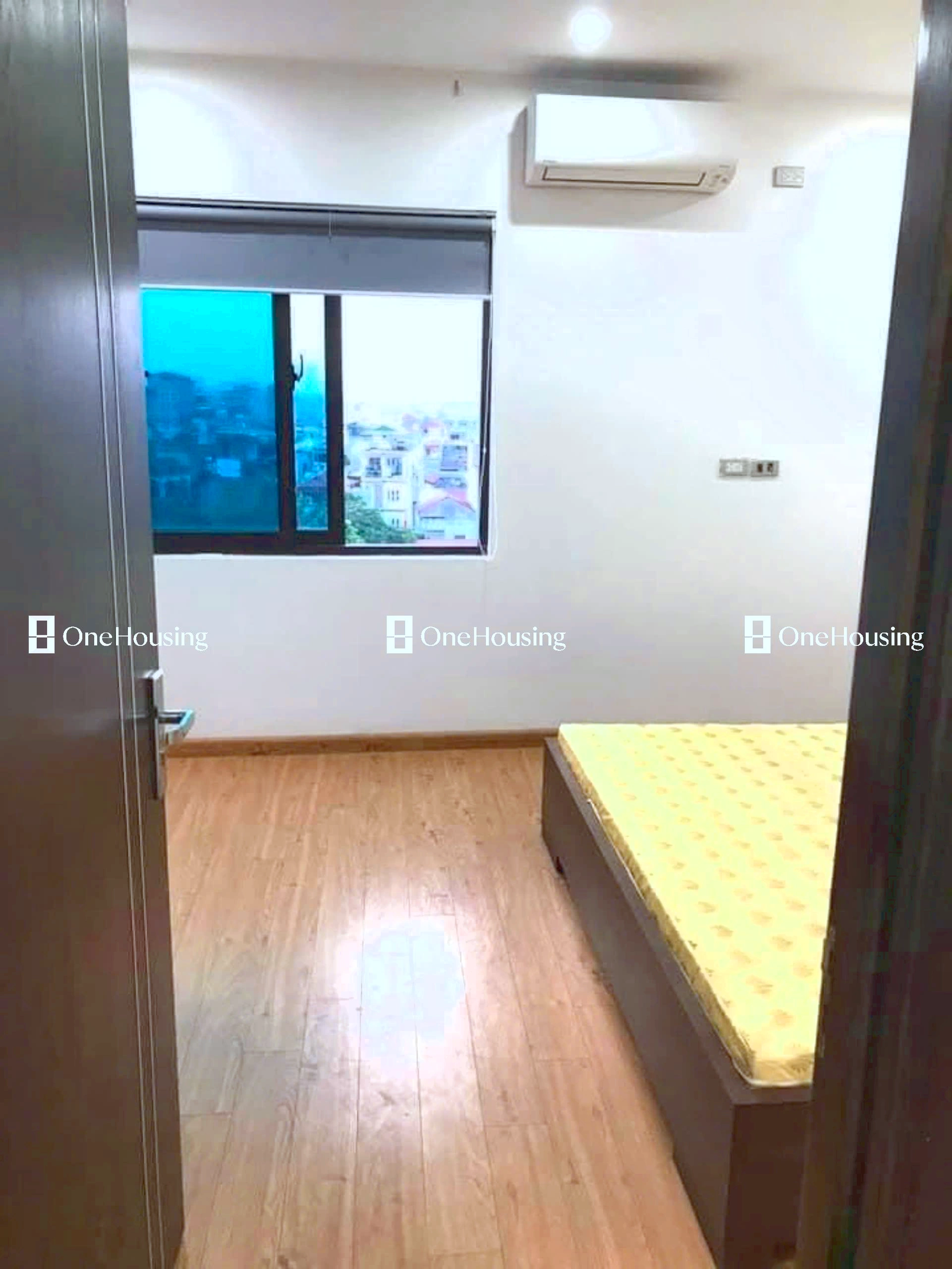 Nhà mặt ngõ cách Lạc Long Quân 30m, P. Nghĩa Đô, Q. Cầu Giấy, TP. Hà Nội