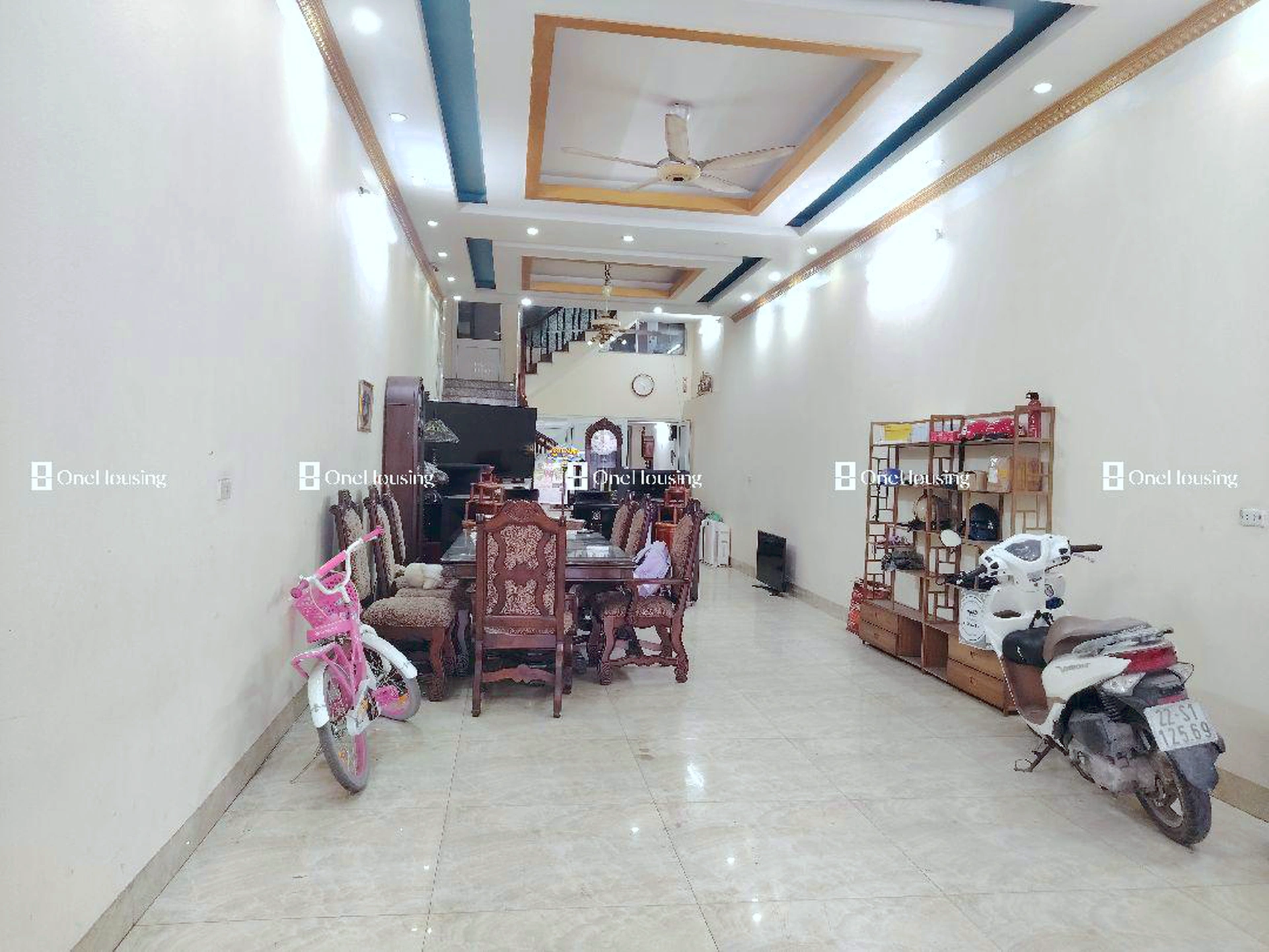 Nhà mặt phố Đường Nguyễn Đức Thuận, X. Đặng Xá, H. Gia Lâm, TP. Hà Nội