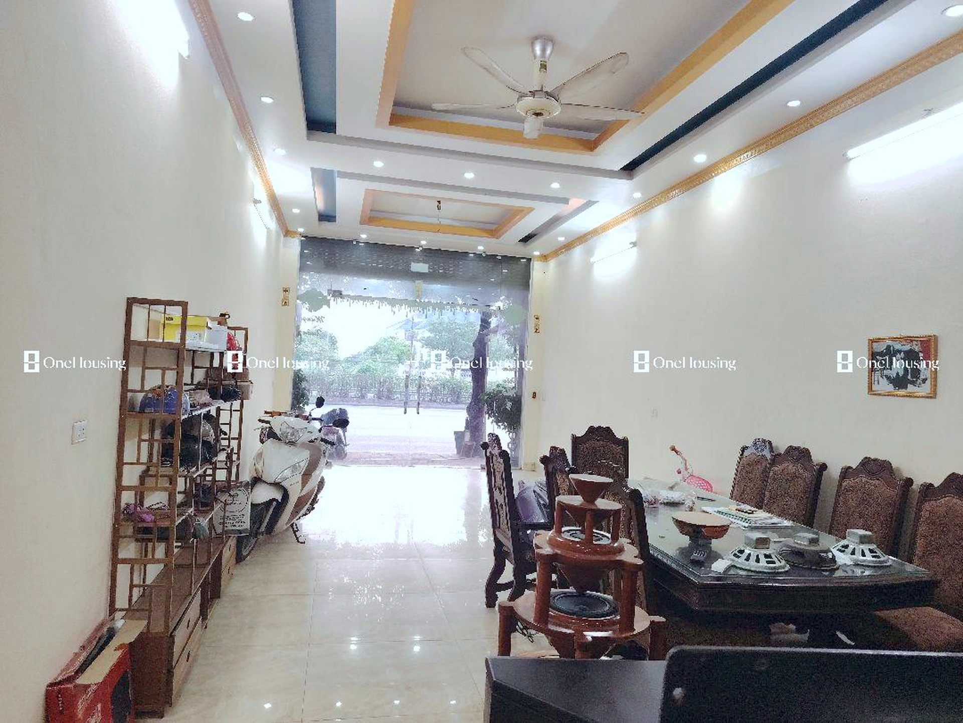 Nhà mặt phố Đường Nguyễn Đức Thuận, X. Đặng Xá, H. Gia Lâm, TP. Hà Nội