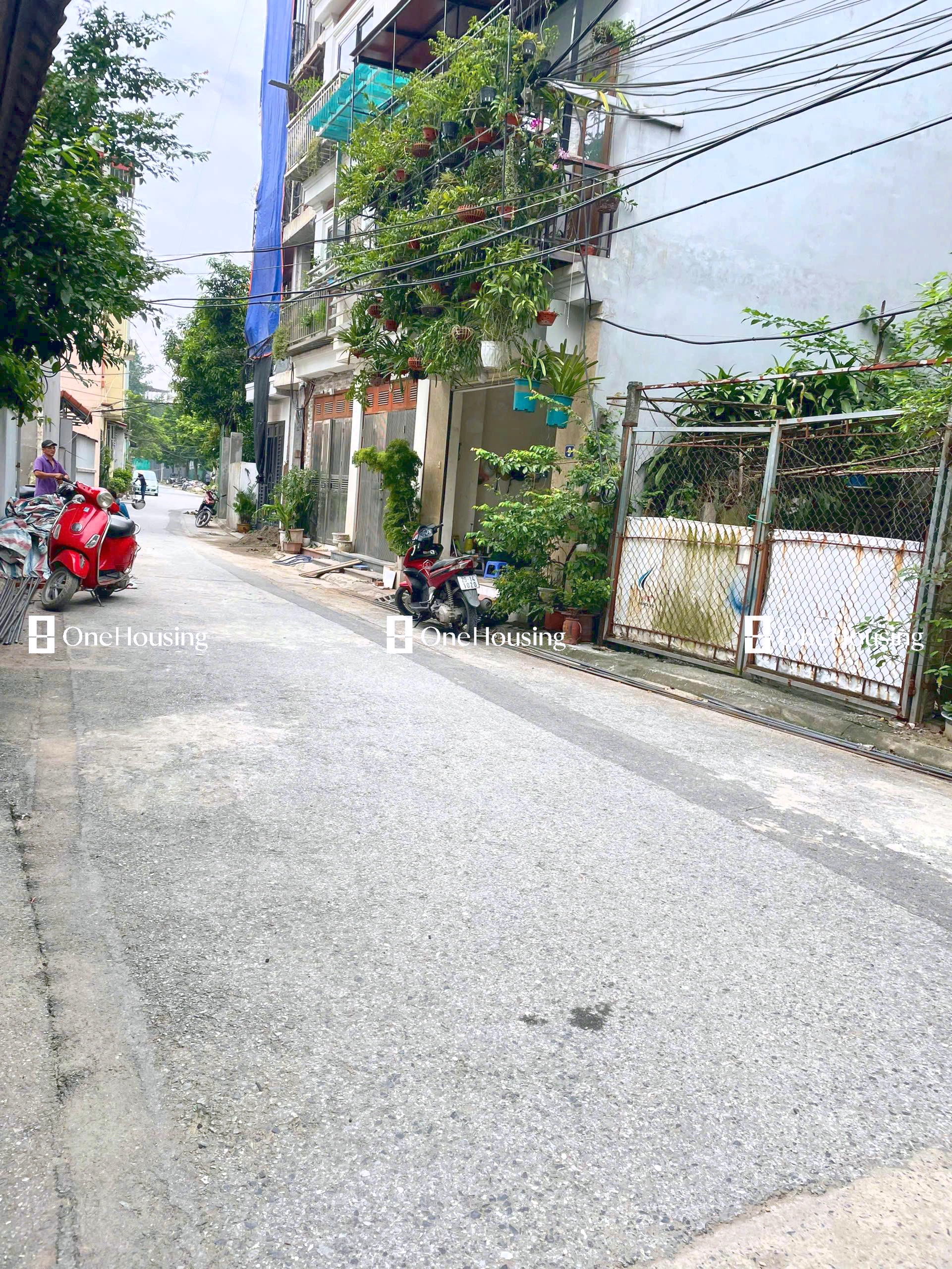 Nhà mặt ngõ cách Đường vào Ngọc Thụy - Gia Quất 200m, P. Ngọc Thụy, Q. Long Biên, TP. Hà Nội