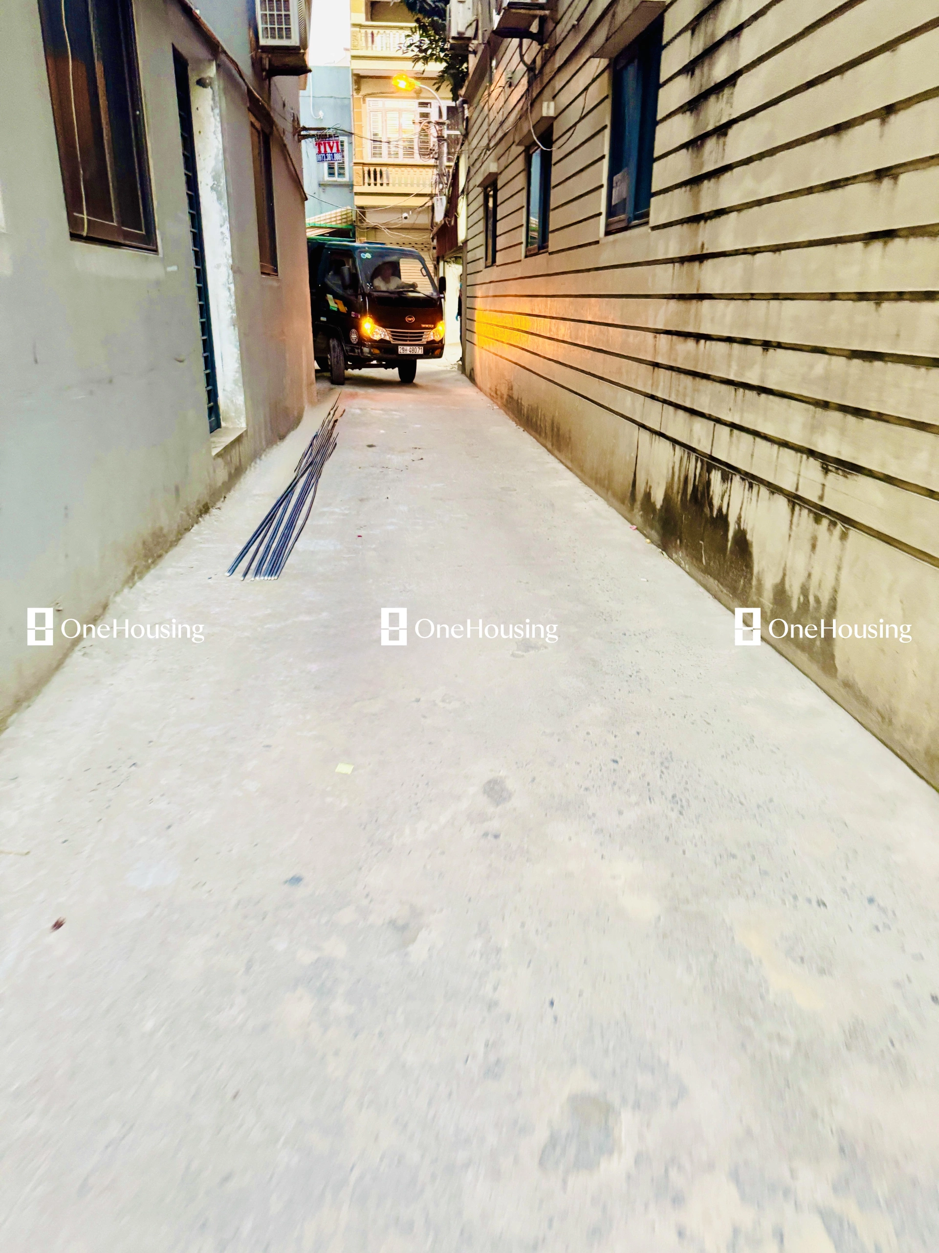 Nhà mặt ngõ cách Thạch Bàn 18m, P. Thạch Bàn, Q. Long Biên, TP. Hà Nội