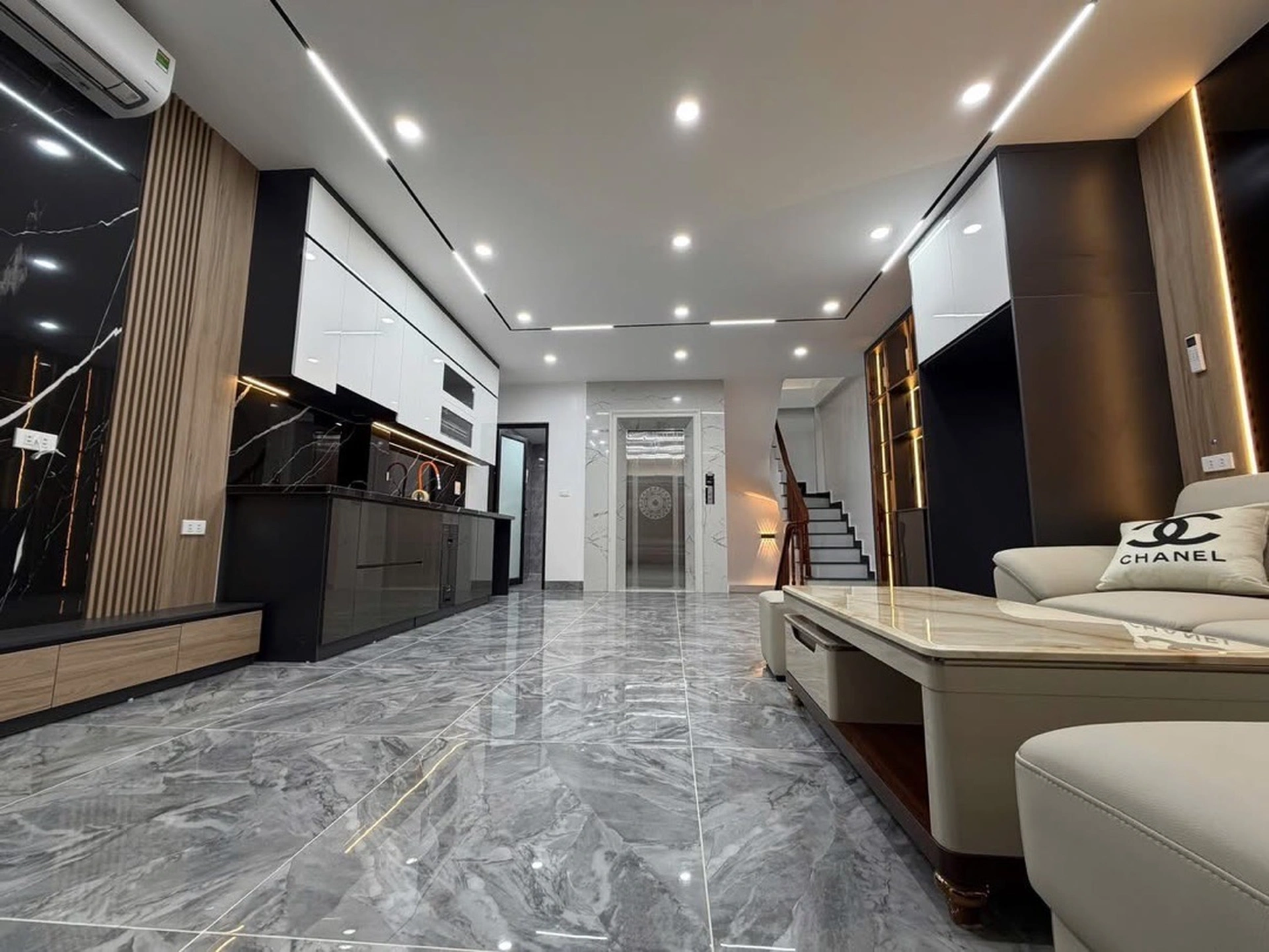 Nhà mặt phố Hoàng Mai, P. Tương Mai, Q. Hoàng Mai, TP. Hà Nội