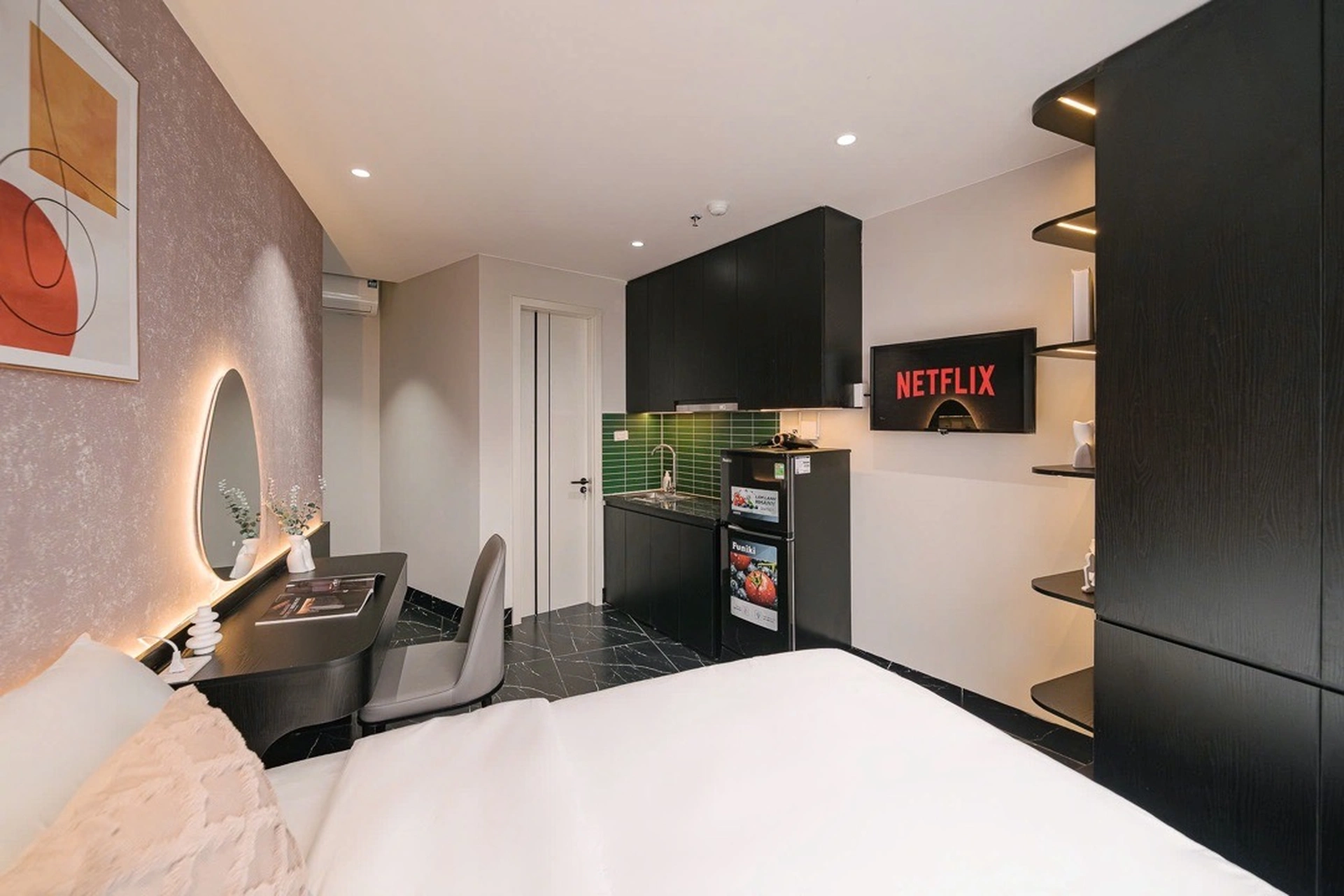 Nhà mặt phố An Dương Vương (đường gom chân đê), P. Phú Thượng, Q. Tây Hồ, TP. Hà Nội