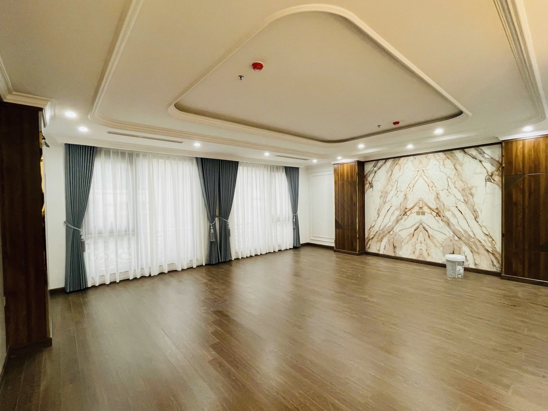 Nhà mặt ngõ cách Nguyễn Hoàng 20m, P. Mai Dịch, Q. Cầu Giấy, TP. Hà Nội
