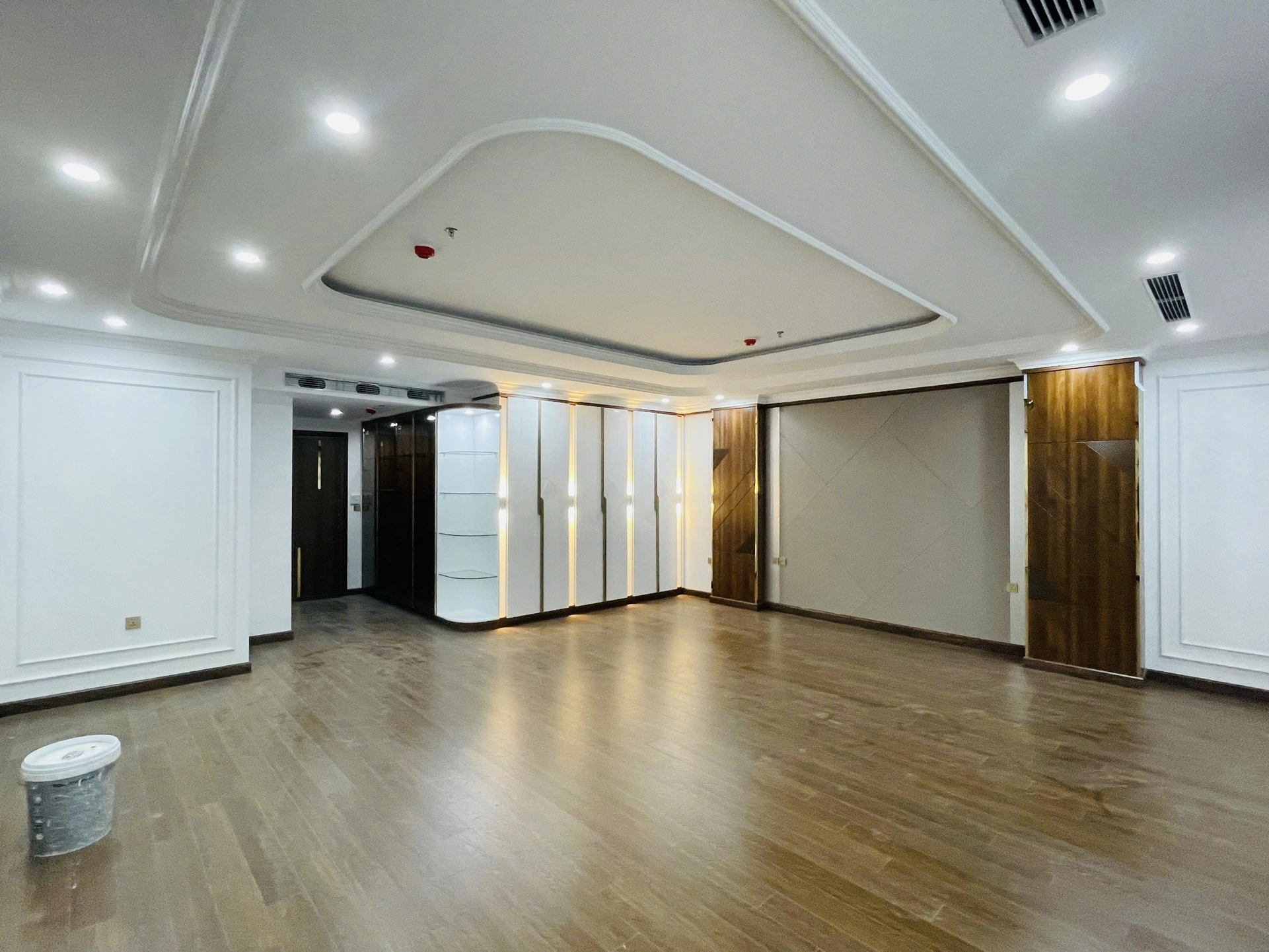 Nhà mặt ngõ cách Nguyễn Hoàng 20m, P. Mai Dịch, Q. Cầu Giấy, TP. Hà Nội