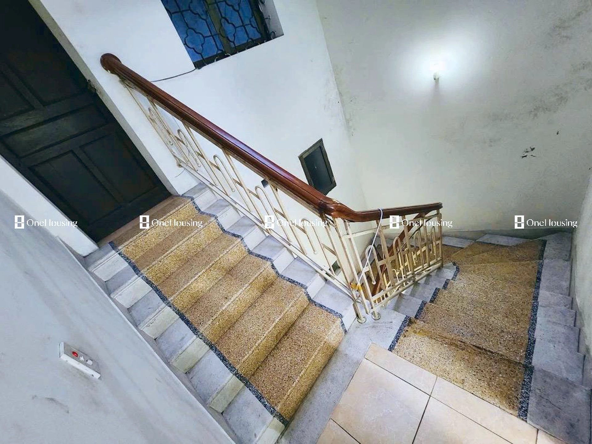 Nhà mặt phố Nguyễn Đức Thuận, P. Thạch Bàn, Q. Long Biên, TP. Hà Nội