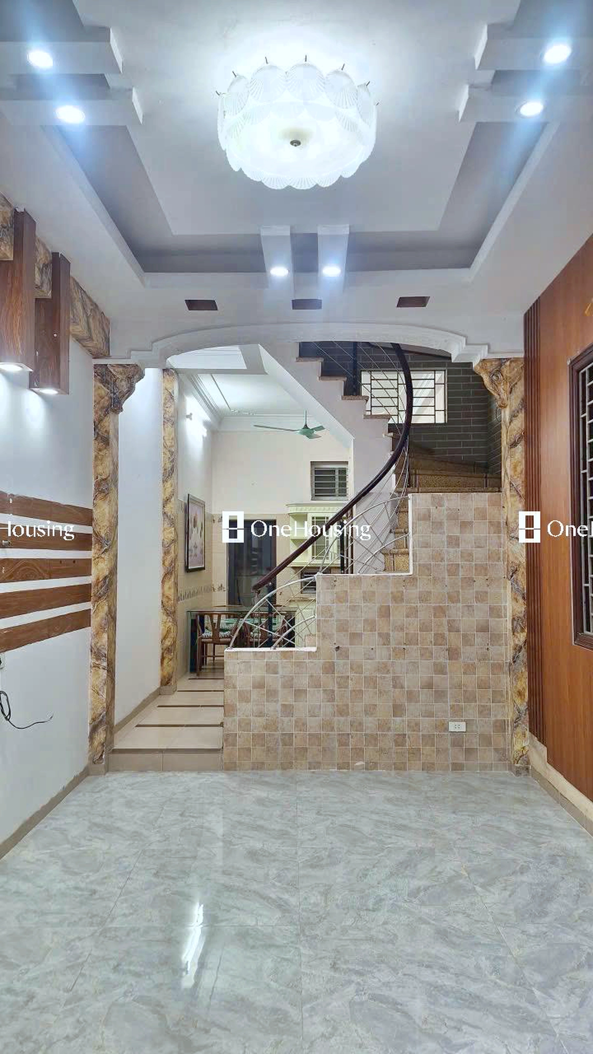 Nhà mặt ngõ cách Gia Quất 20m, P. Bồ Đề, Q. Long Biên, TP. Hà Nội