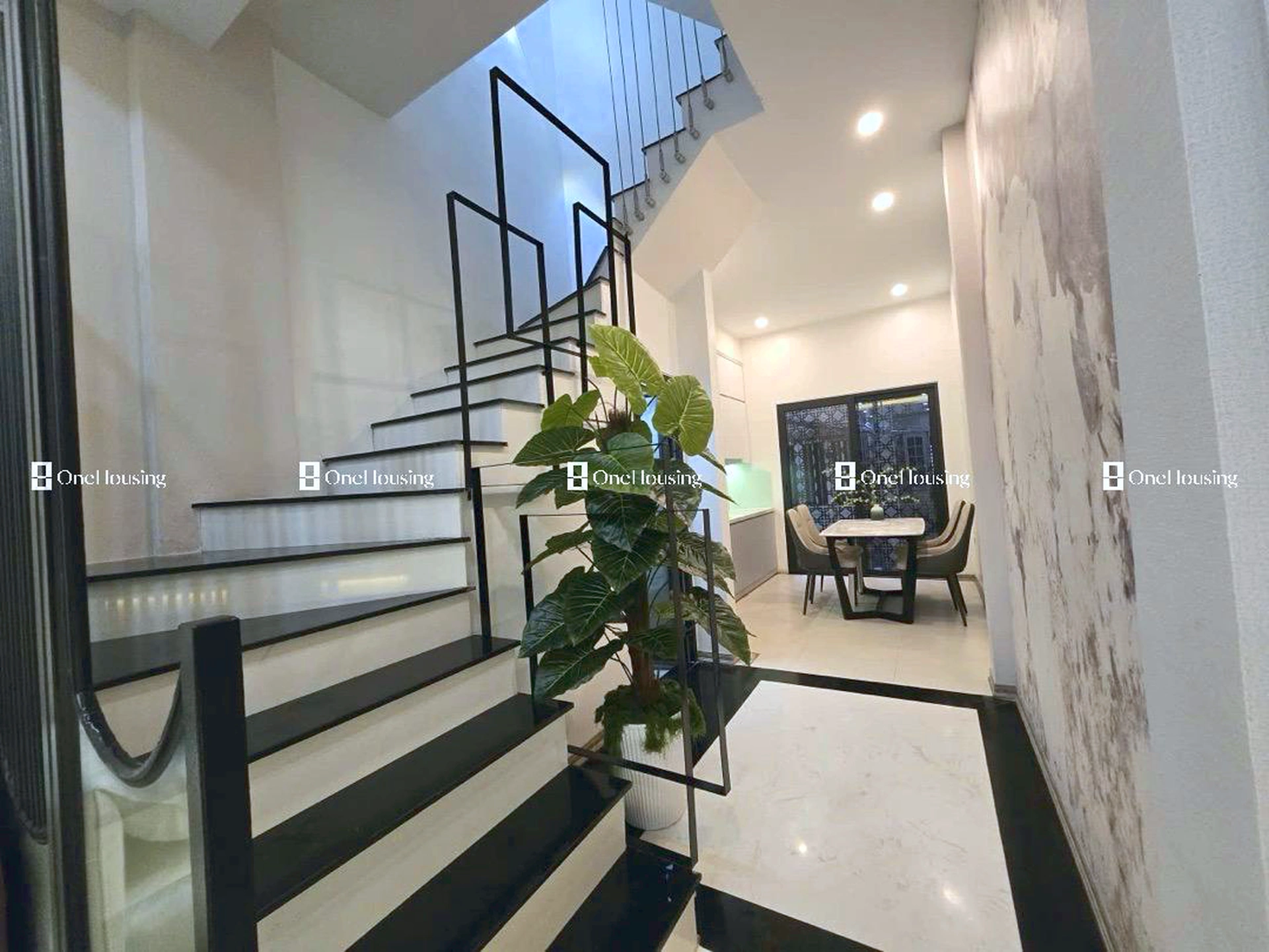 Nhà mặt ngõ cách Bùi Ngọc Dương 100m, P. Bạch Mai, Q. Hai Bà Trưng, TP. Hà Nội