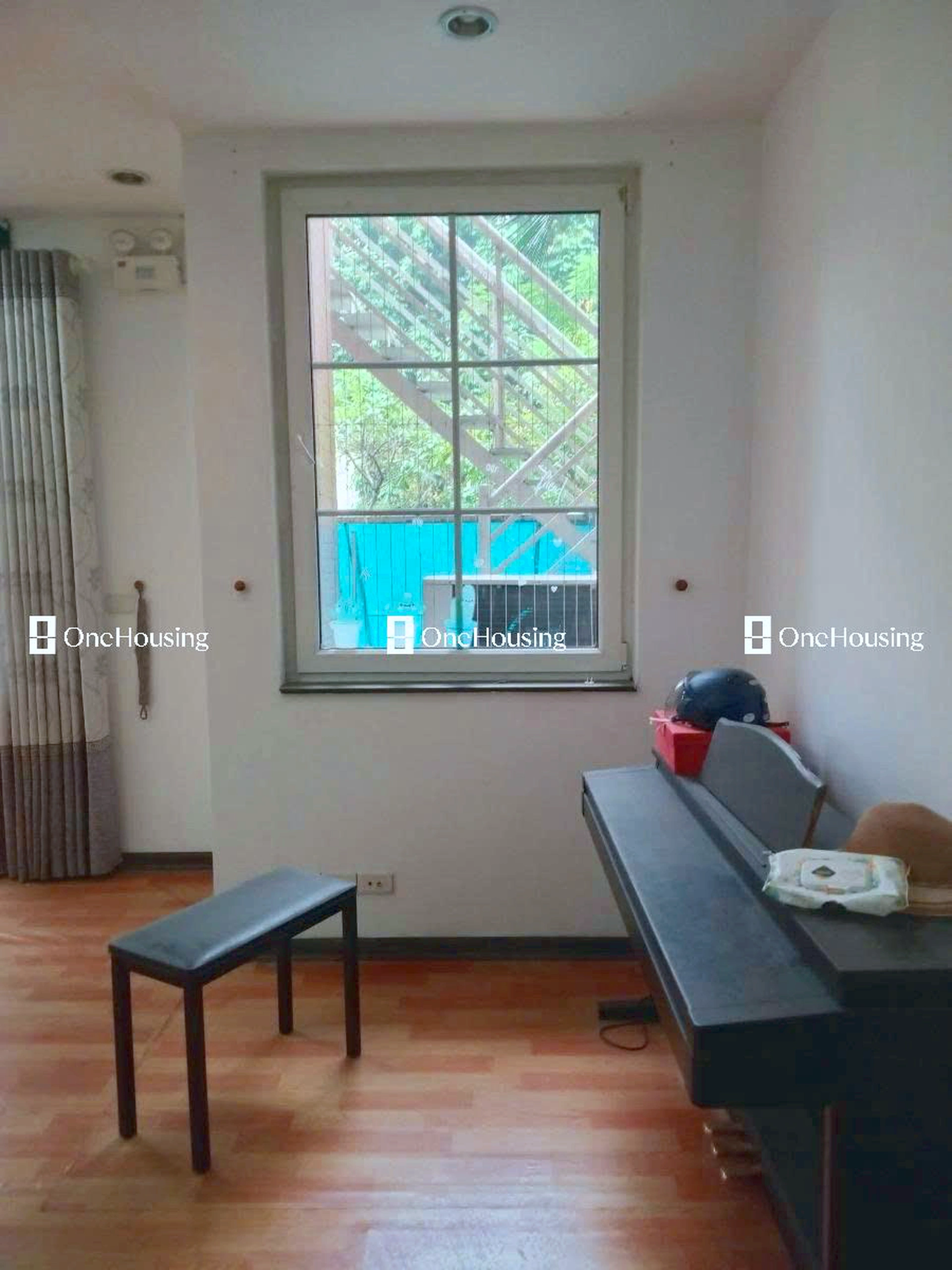 Nhà mặt ngõ cách Khu đô thị Nghĩa Đô 70m, P. Cổ Nhuế 1, Q. Bắc Từ Liêm, TP. Hà Nội