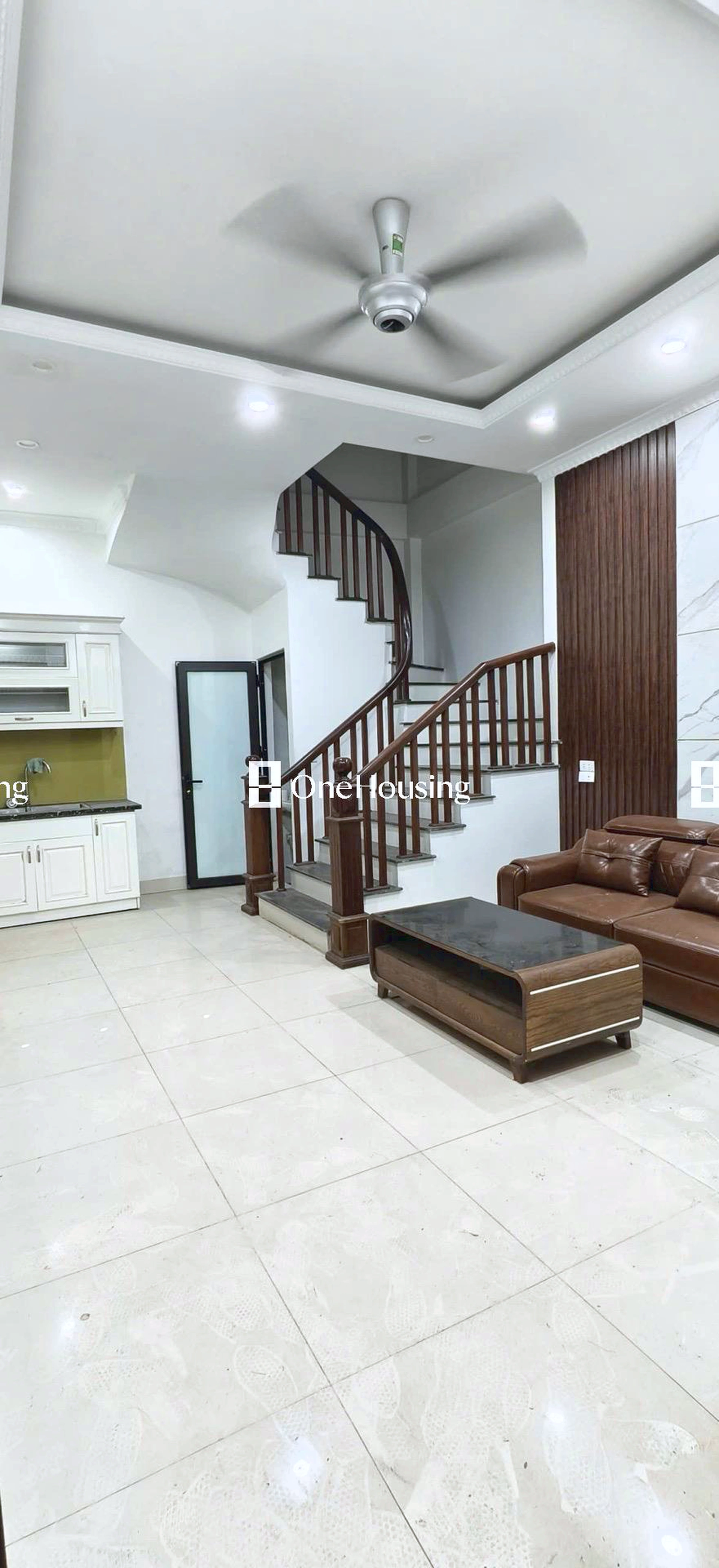 Nhà mặt ngõ cách Nguyễn Văn Linh 20m, P. Long Biên, Q. Long Biên, TP. Hà Nội