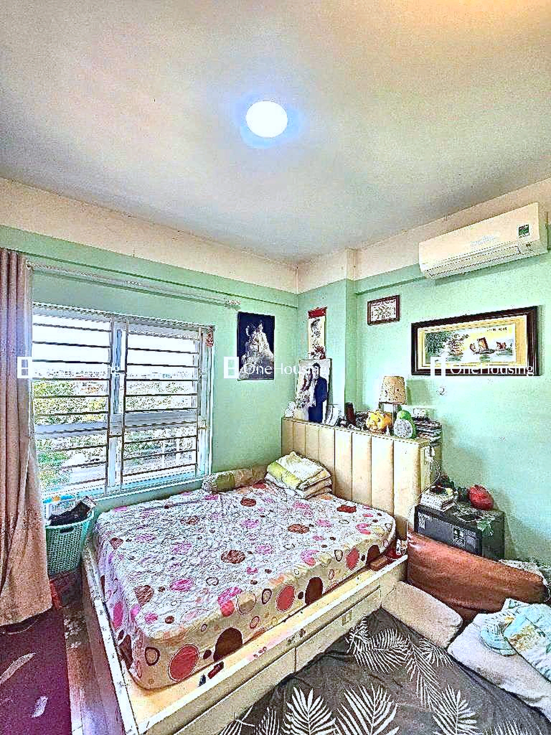 Nhà mặt ngõ cách Ngô Huy Quỳnh 25m, P. Việt Hưng, Q. Long Biên, TP. Hà Nội