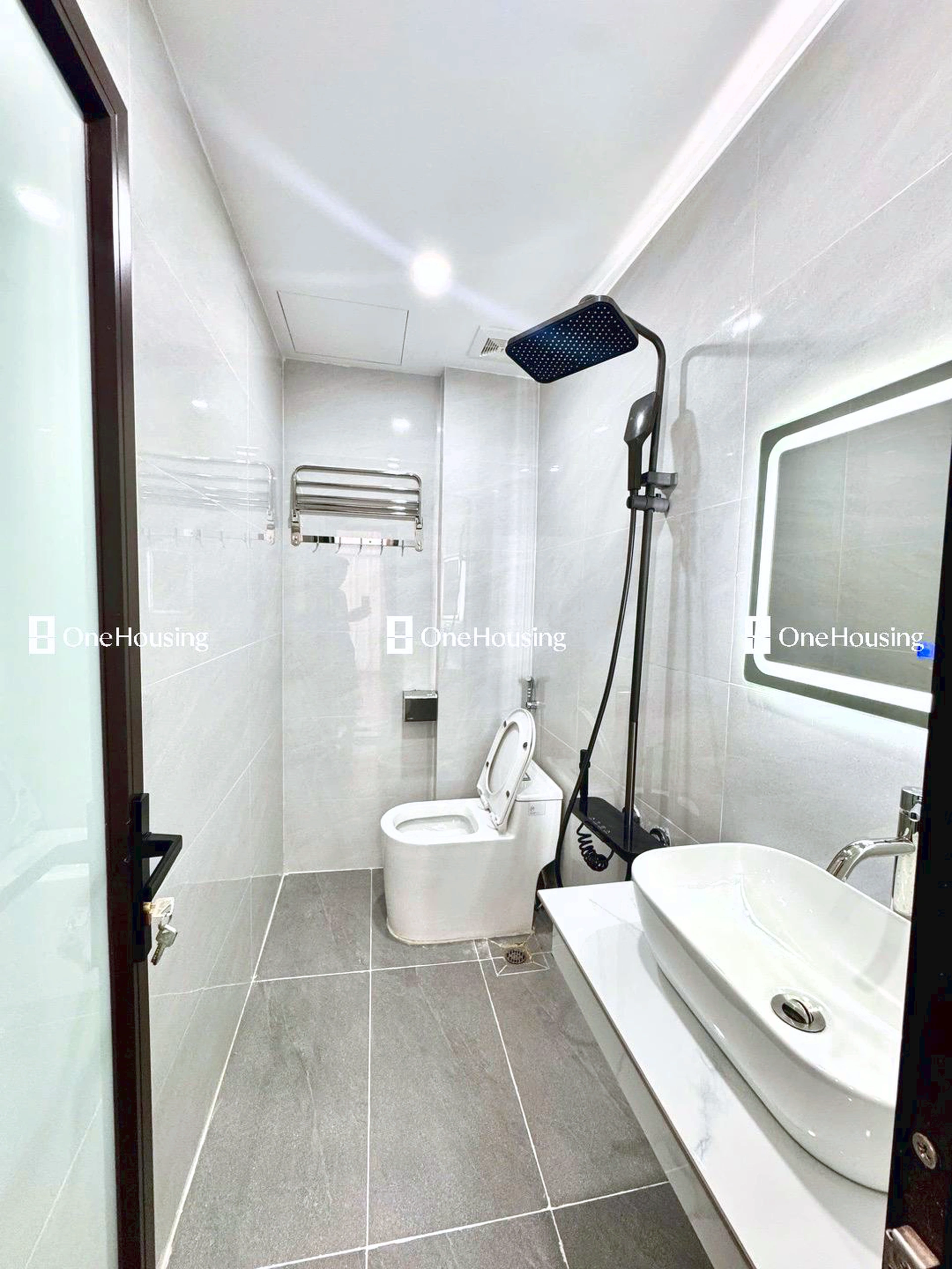 Nhà mặt ngõ cách Võ Chí Công 50m, P. Nghĩa Đô, Q. Cầu Giấy, TP. Hà Nội